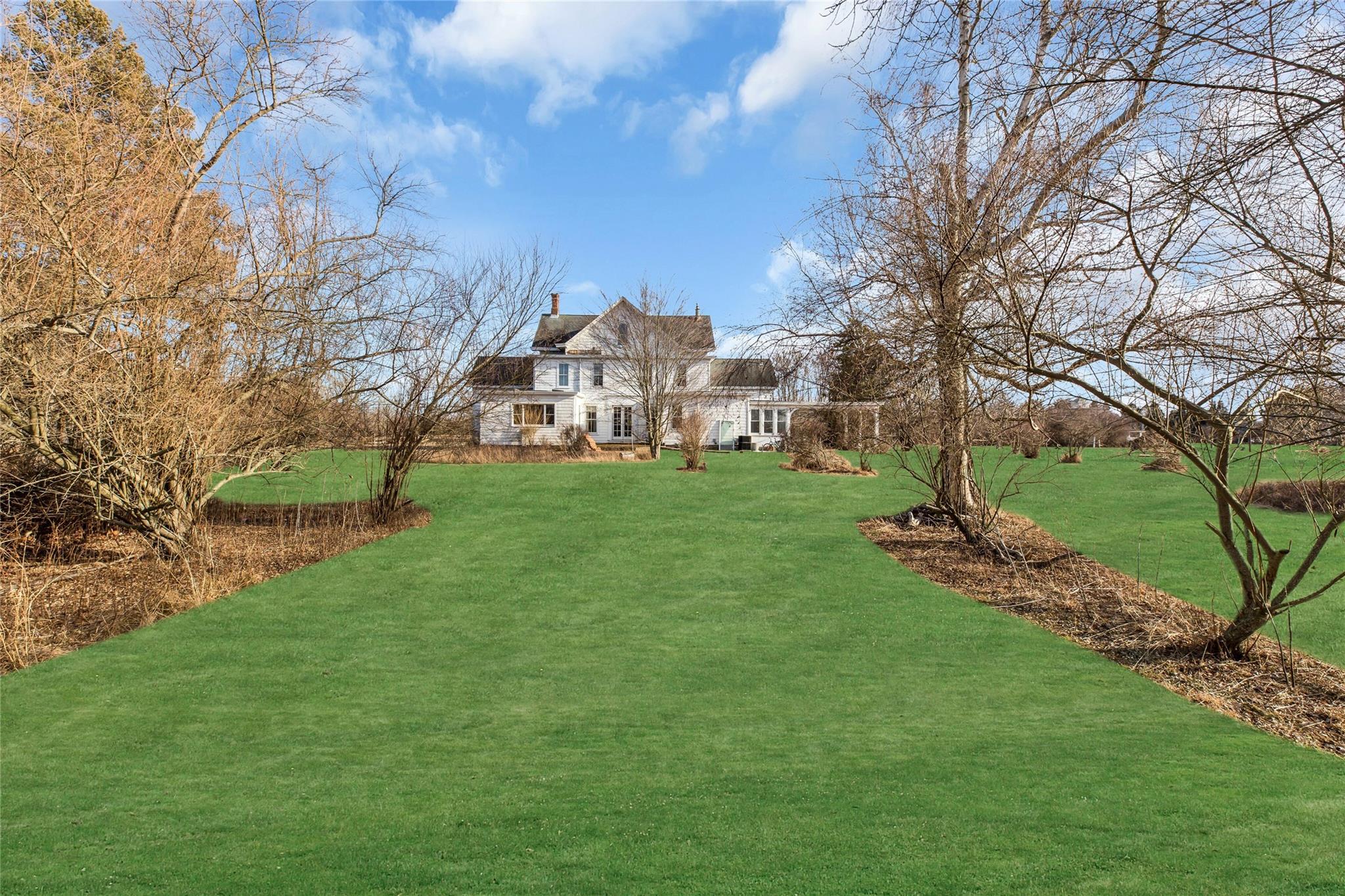 Single Family Halyoake  Suffolk County, NY 11957, MLS-818991-5