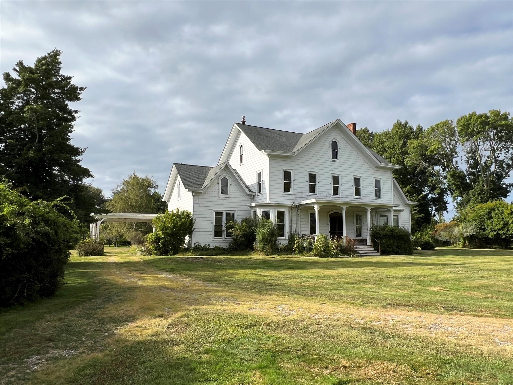 Single Family Halyoake  Suffolk County, NY 11957, MLS-818991-6