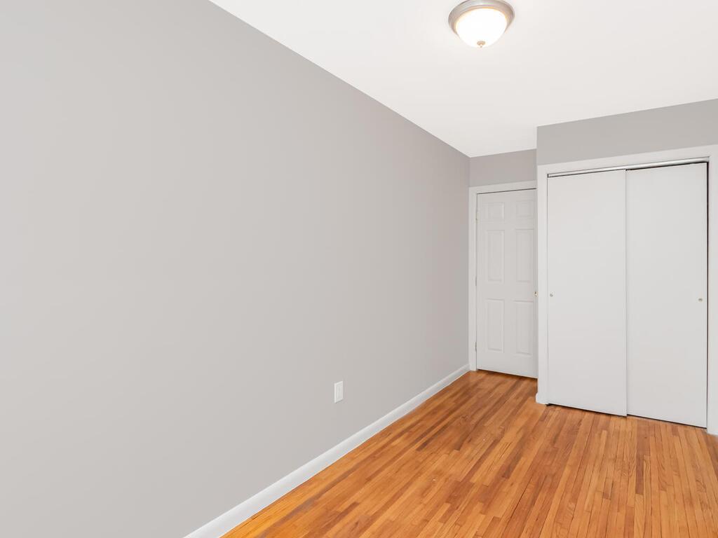 Coop Broadway  Bronx, NY 10471, MLS-818998-11