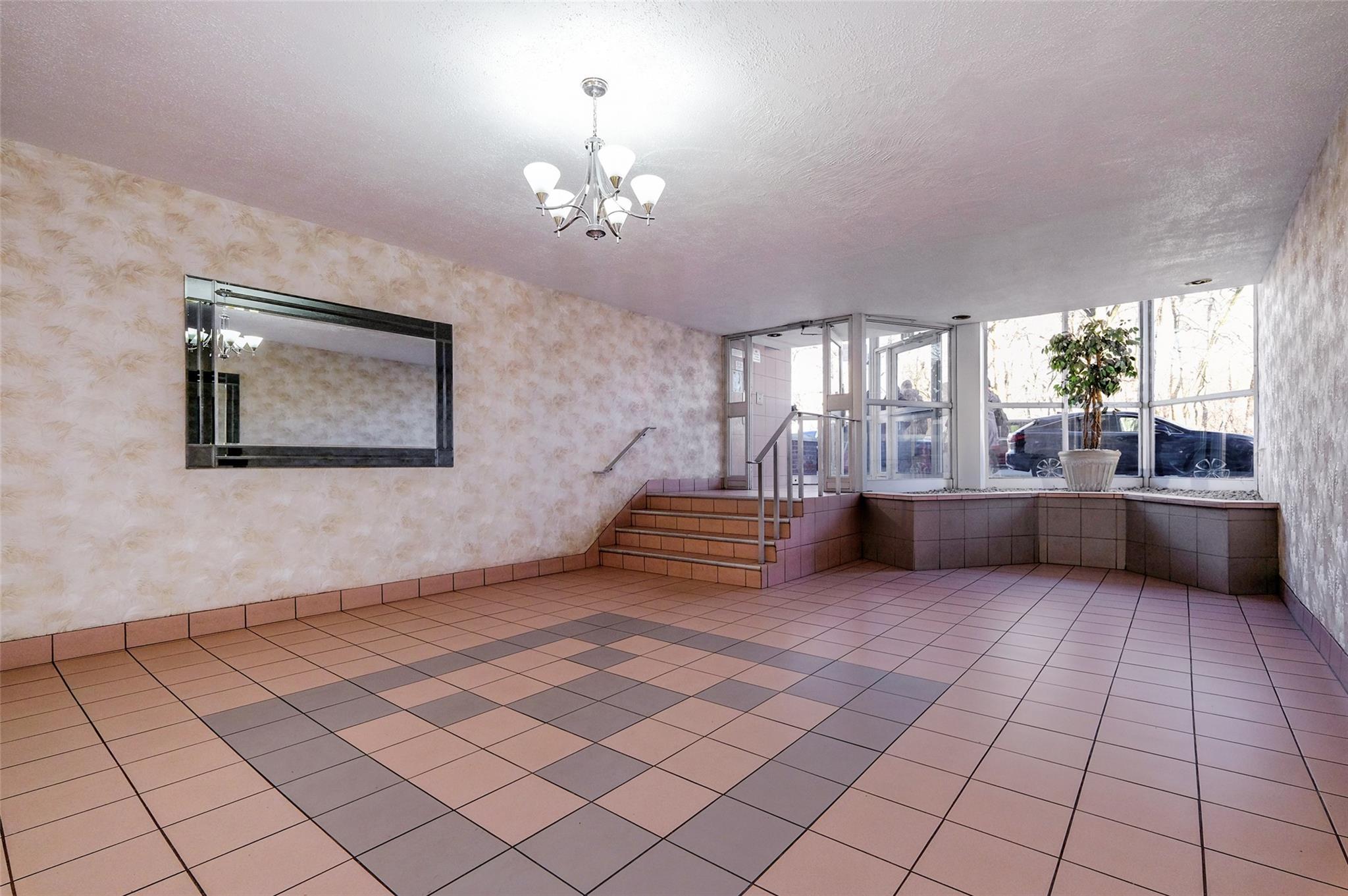 Coop Broadway  Bronx, NY 10471, MLS-818998-2