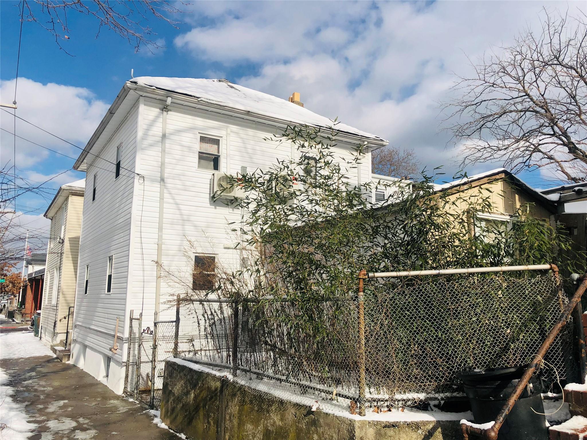 Single Family 125  Queens, NY 11356, MLS-819025-2