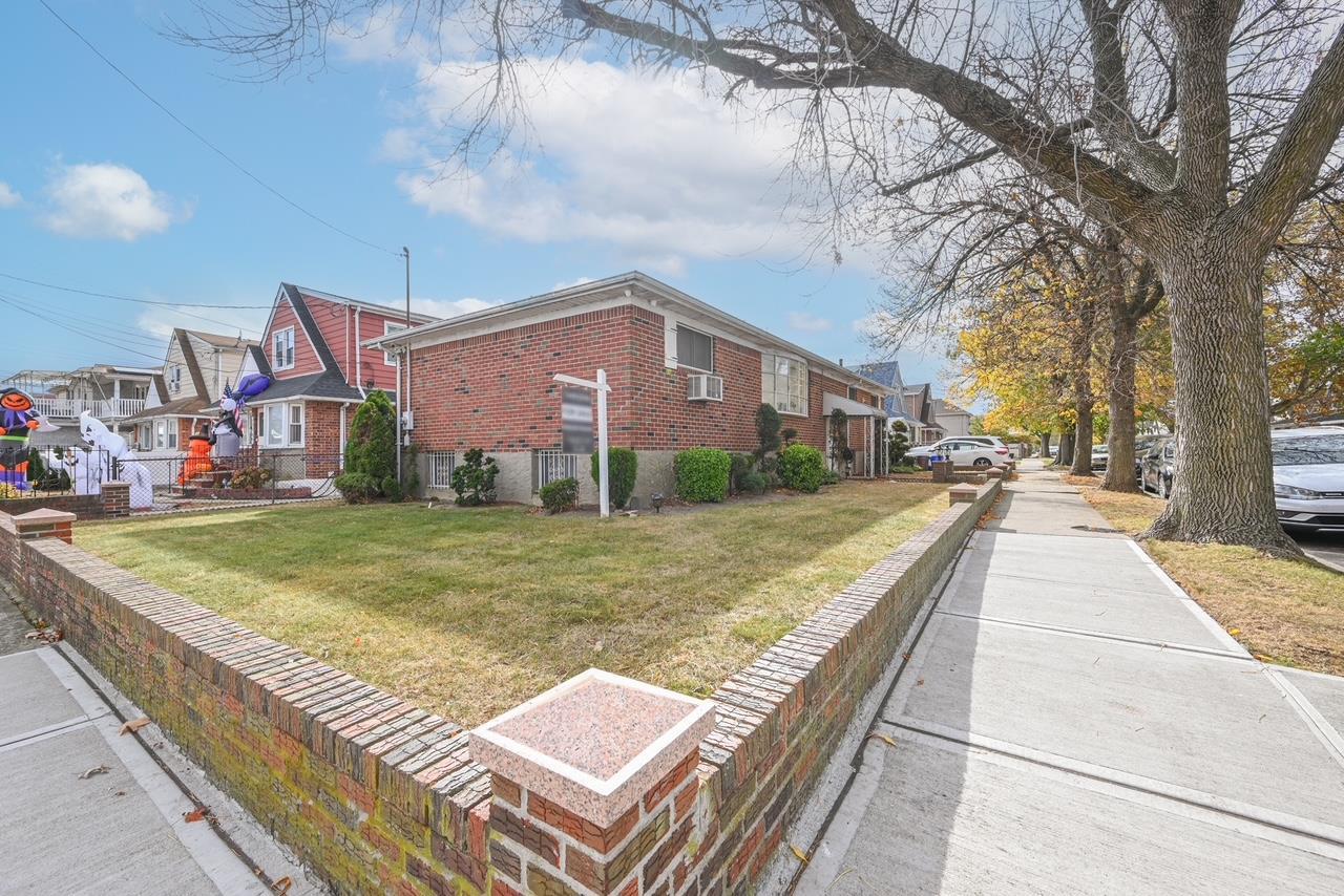 Single Family 123rd  Queens, NY 11420, MLS-819060-3