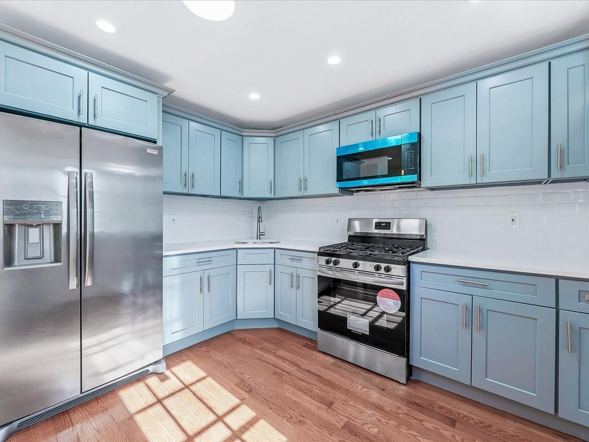 Single Family 115th Ave  Queens, NY 11412, MLS-819064-11