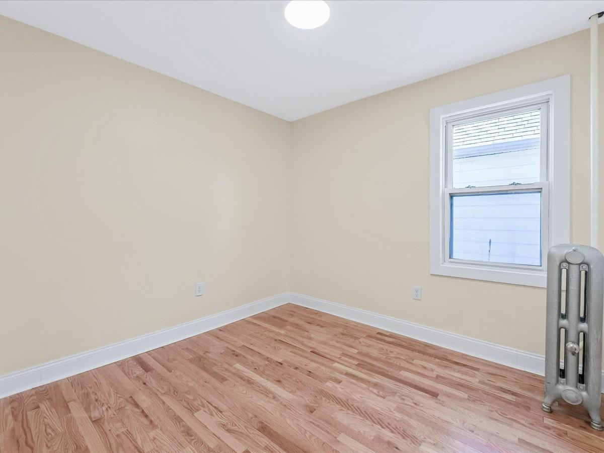 Single Family 115th Ave  Queens, NY 11412, MLS-819064-15