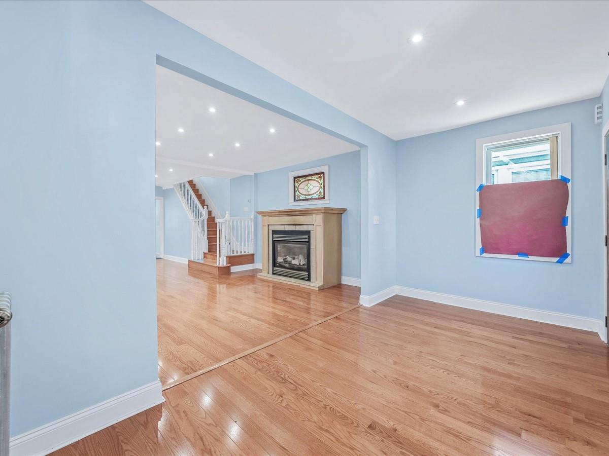 Single Family 115th Ave  Queens, NY 11412, MLS-819064-4