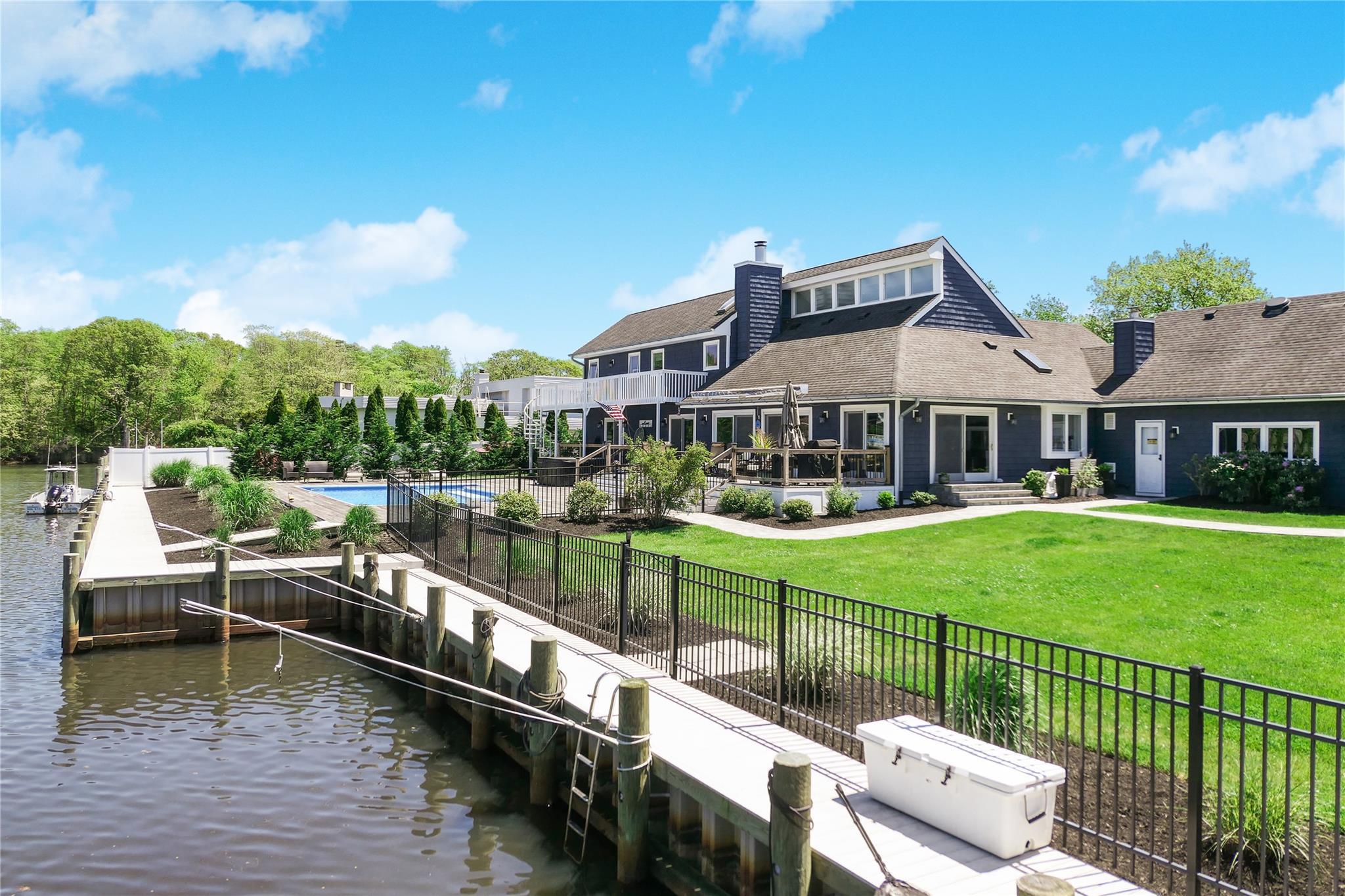 Single Family Buscher  Suffolk County, NY 11719, MLS-819085-2