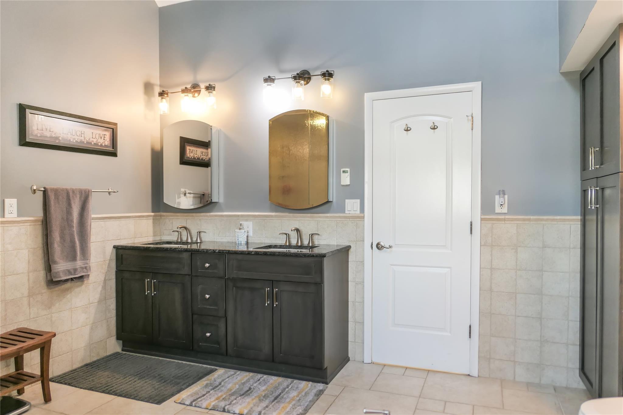 Single Family Buscher  Suffolk County, NY 11719, MLS-819085-34