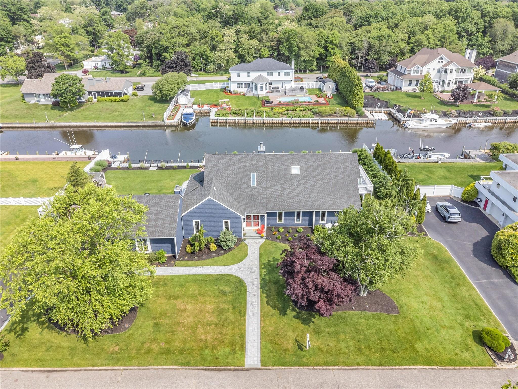 Single Family Buscher  Suffolk County, NY 11719, MLS-819085-45