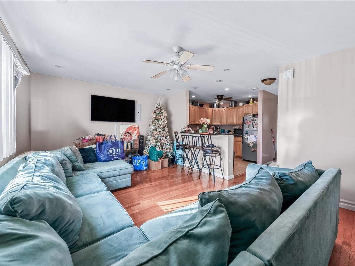 Single Family 136th  Queens, NY 11434, MLS-819137-2