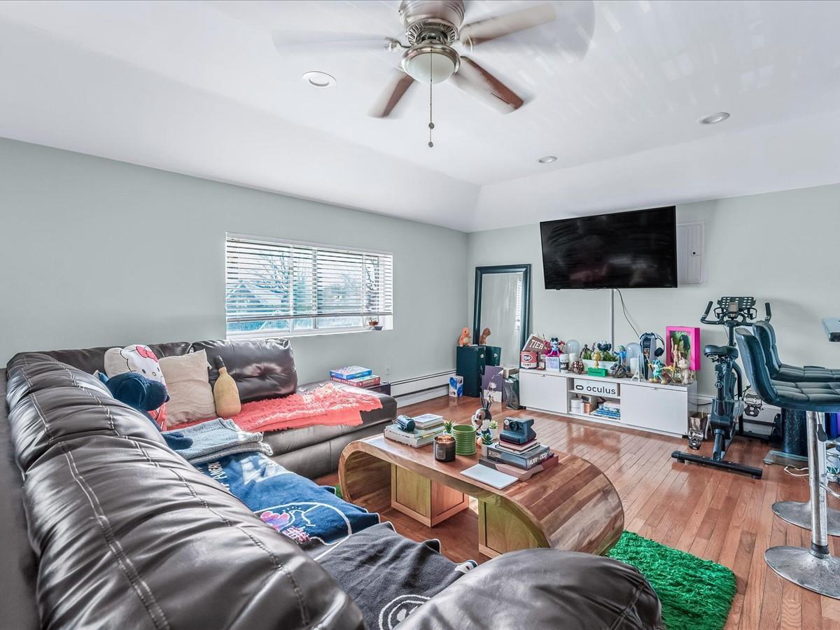 Single Family 136th  Queens, NY 11434, MLS-819137-8