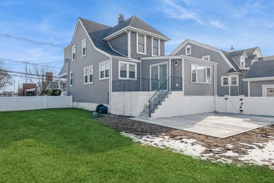 Single Family Miller  Nassau County, NY 11520, MLS-819144-40