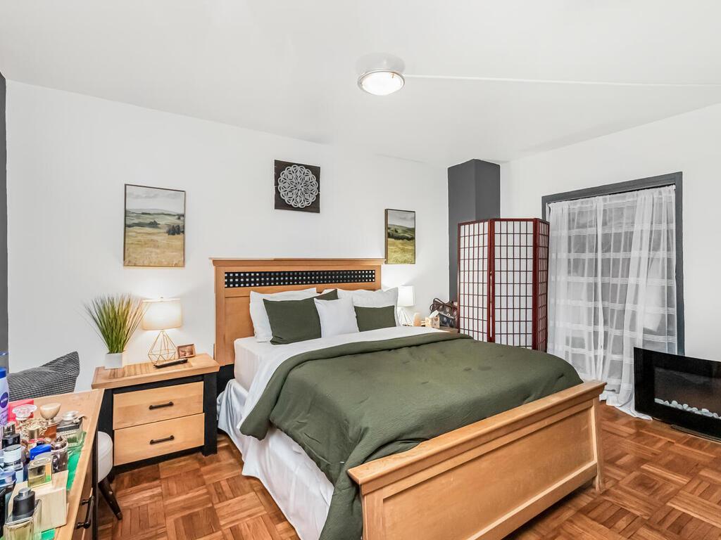 Coop Fordham Hill  Bronx, NY 10468, MLS-819150-8