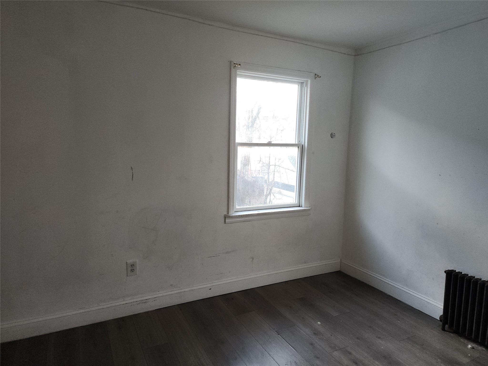 Single Family Grove  Nassau County, NY 11550, MLS-819170-14