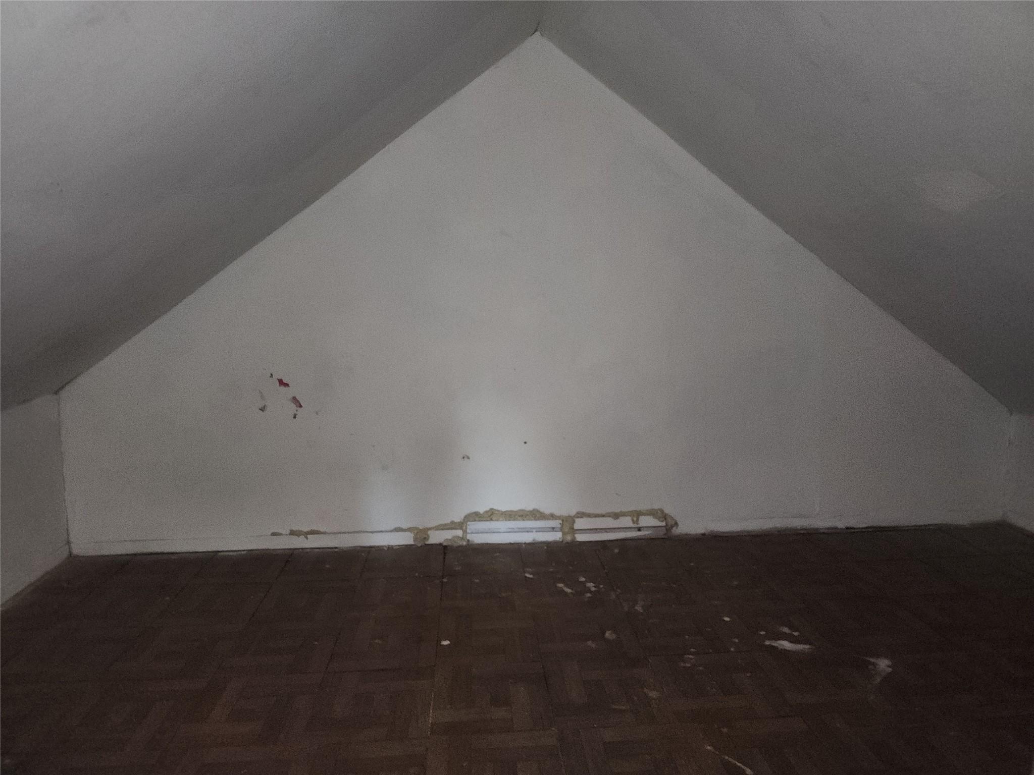 Single Family Grove  Nassau County, NY 11550, MLS-819170-17
