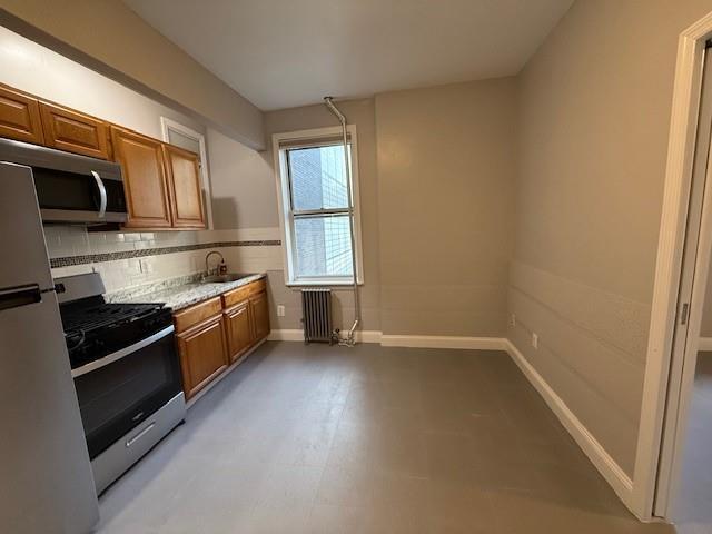 Coop North 8th Street  Brooklyn, NY 11249, MLS-819288-2