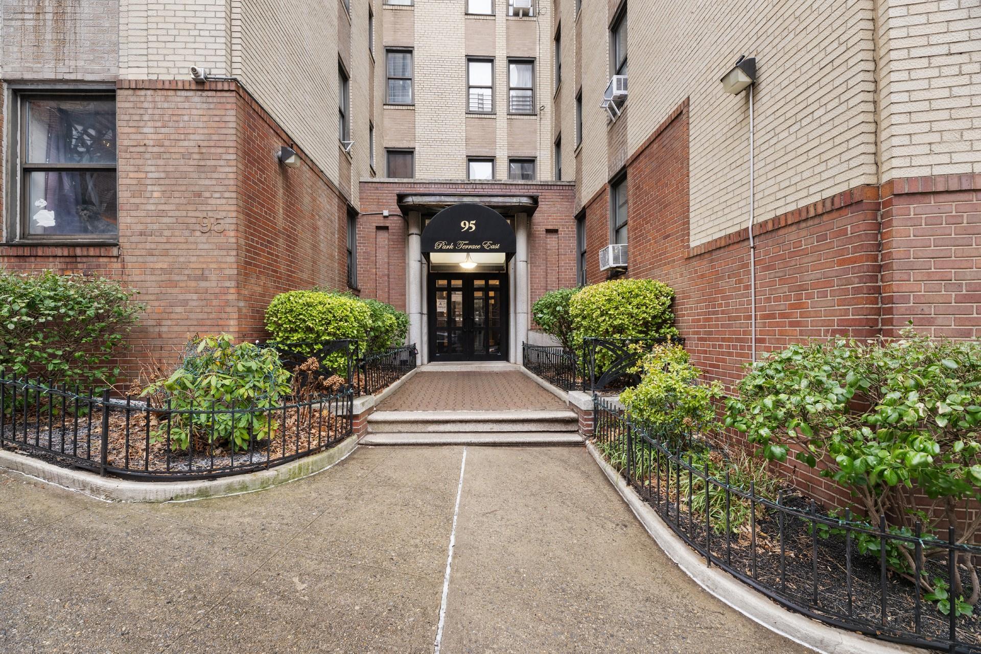 Coop Park  Manhattan, NY 10034, MLS-819406-8