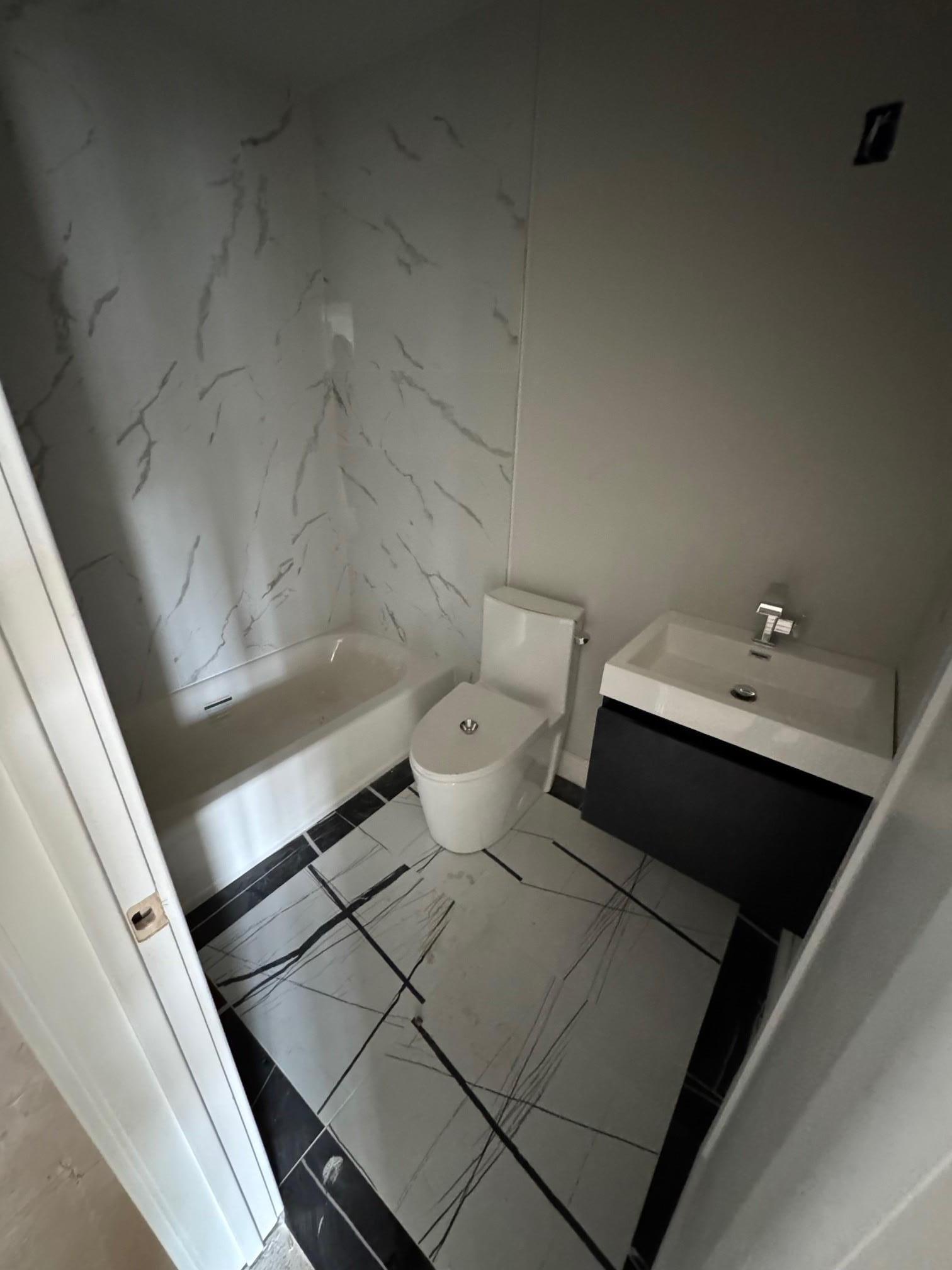 Single Family 2nd  Westchester County, NY 10550, MLS-819512-38