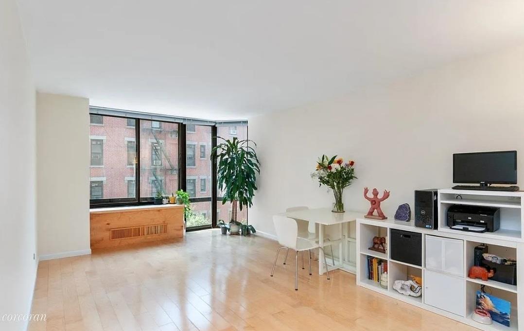 Condo 95th  Manhattan, NY 10025, MLS-819521-8