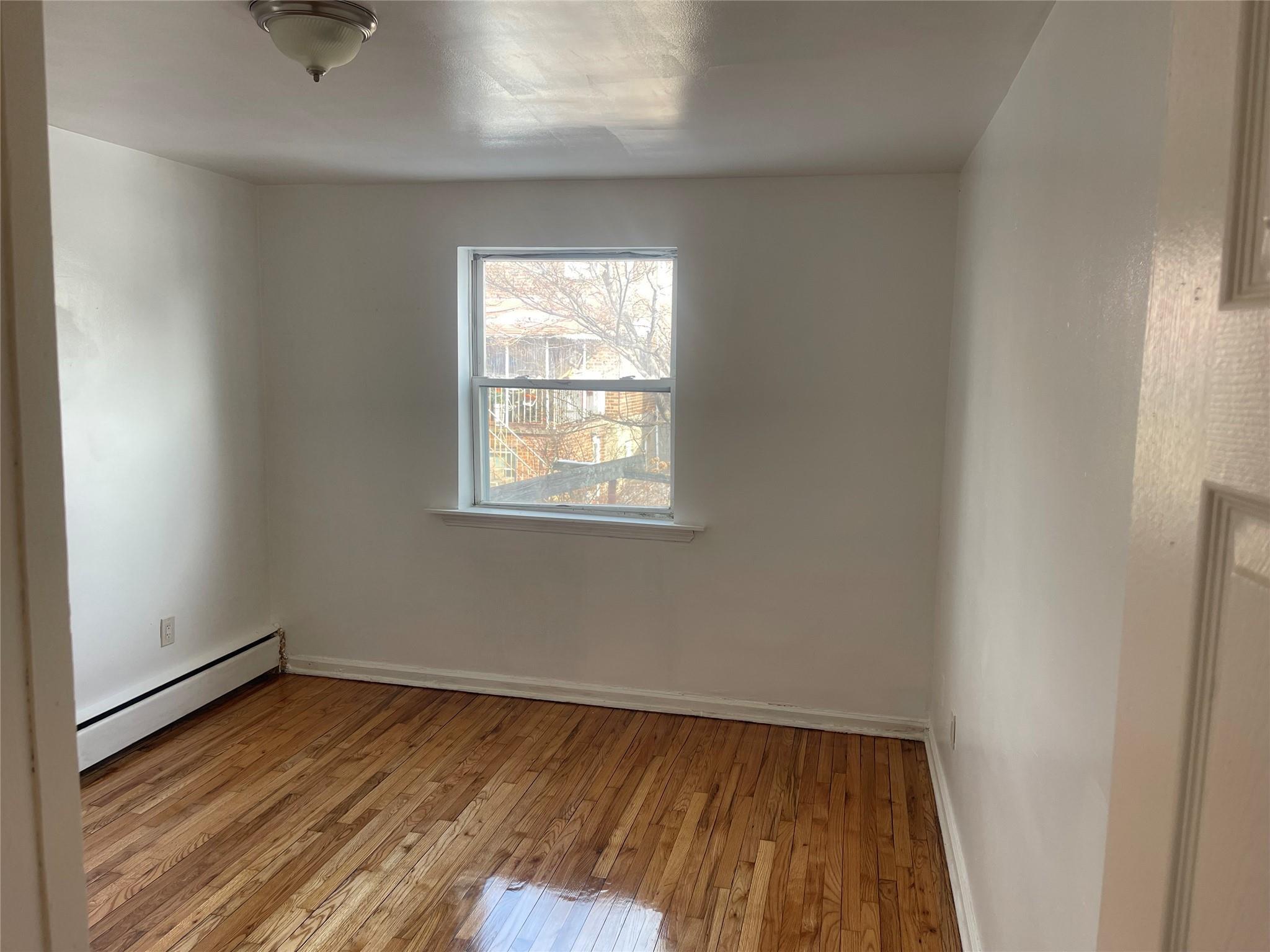 Apartment Monticello  Bronx, NY 10466, MLS-819545-2