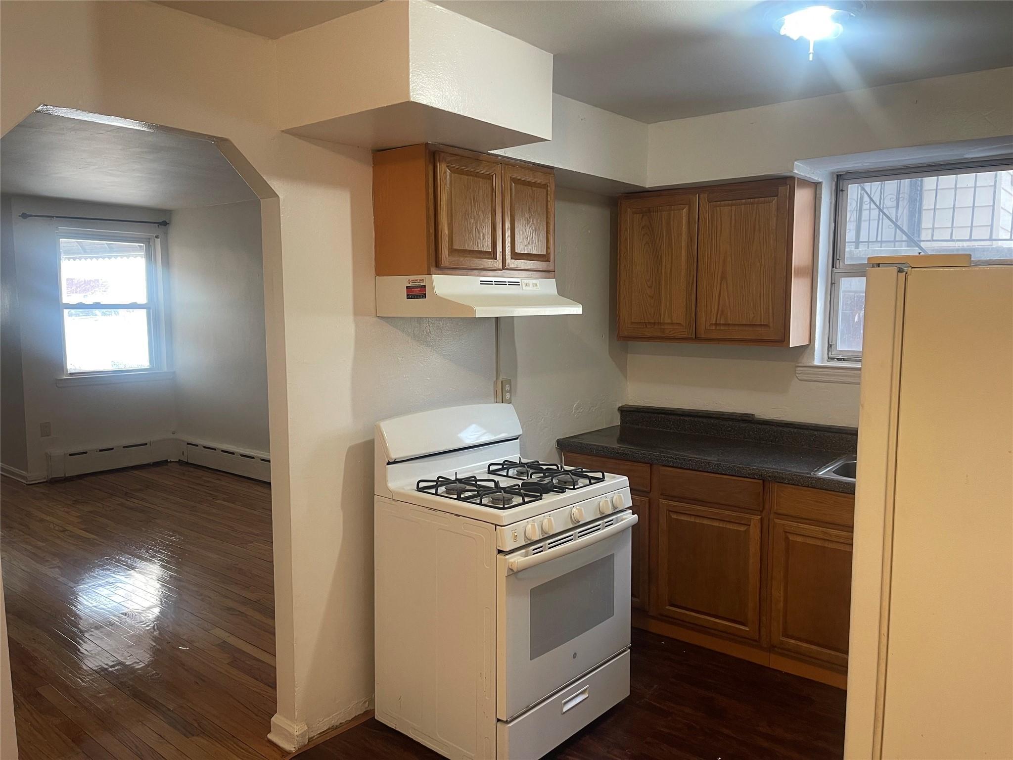 Apartment Monticello  Bronx, NY 10466, MLS-819545-4
