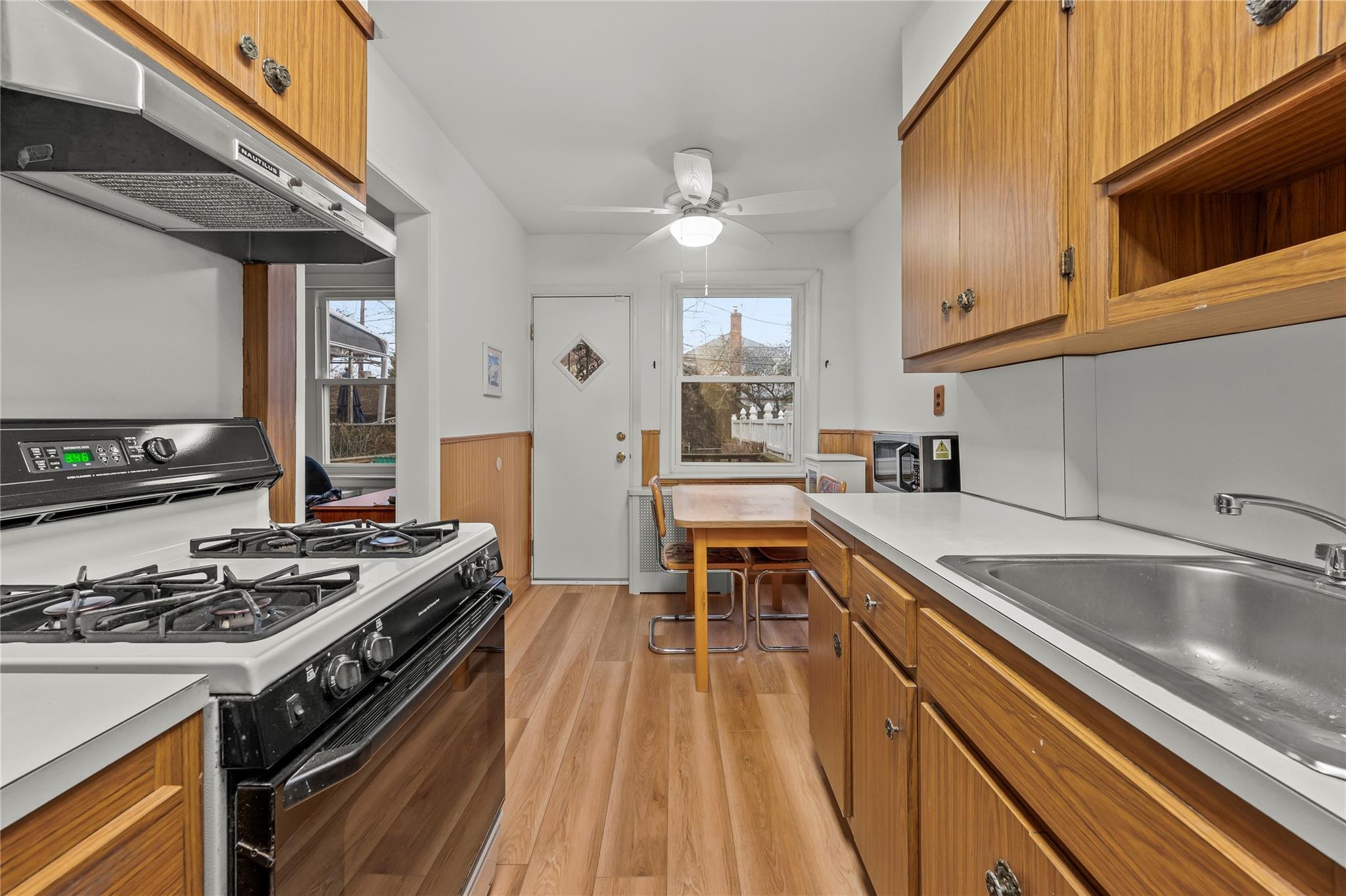 Single Family 167th  Queens, NY 11366, MLS-819591-15