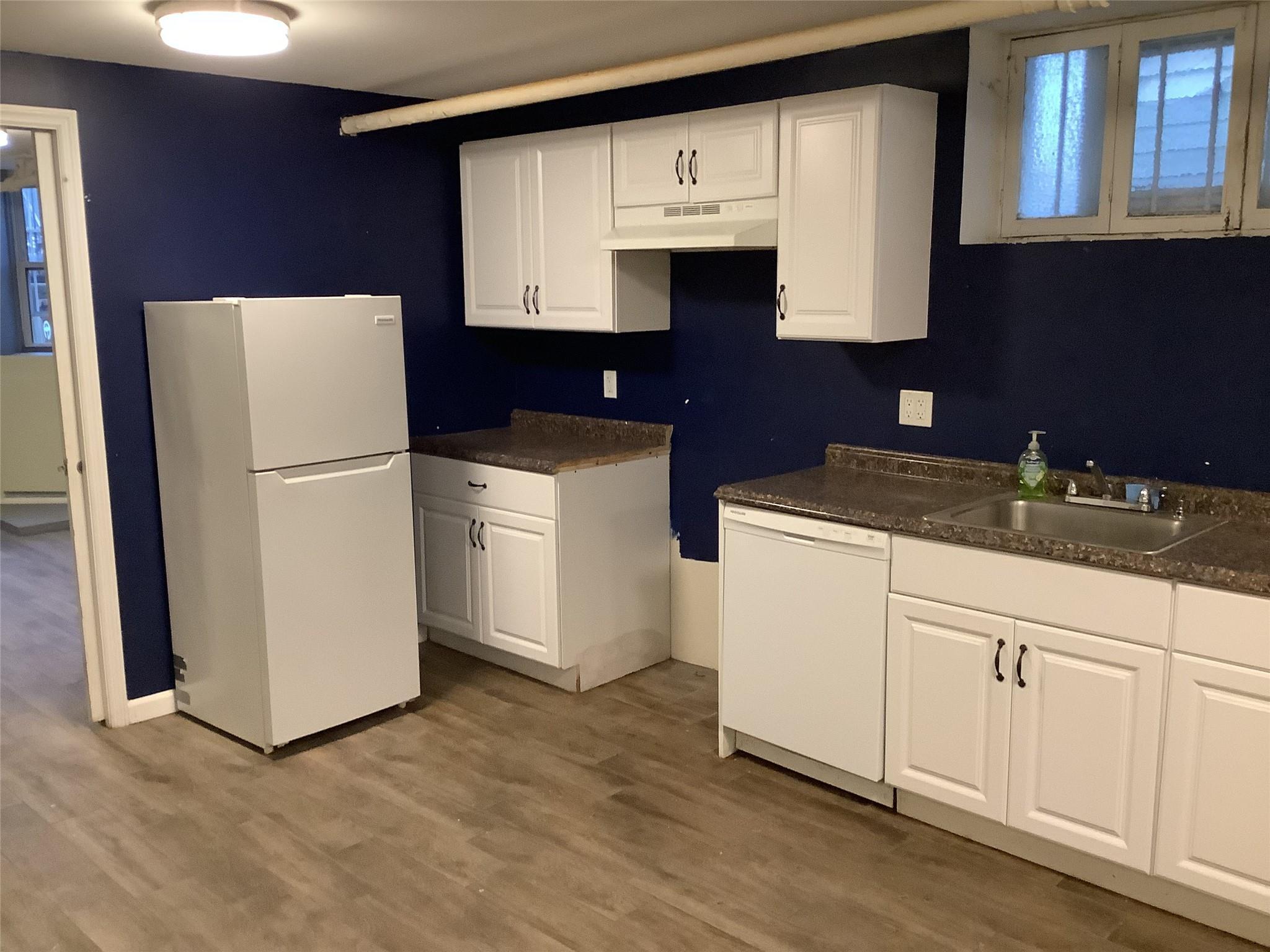 Single Family Bleecker  Queens, NY 11385, MLS-819596-22