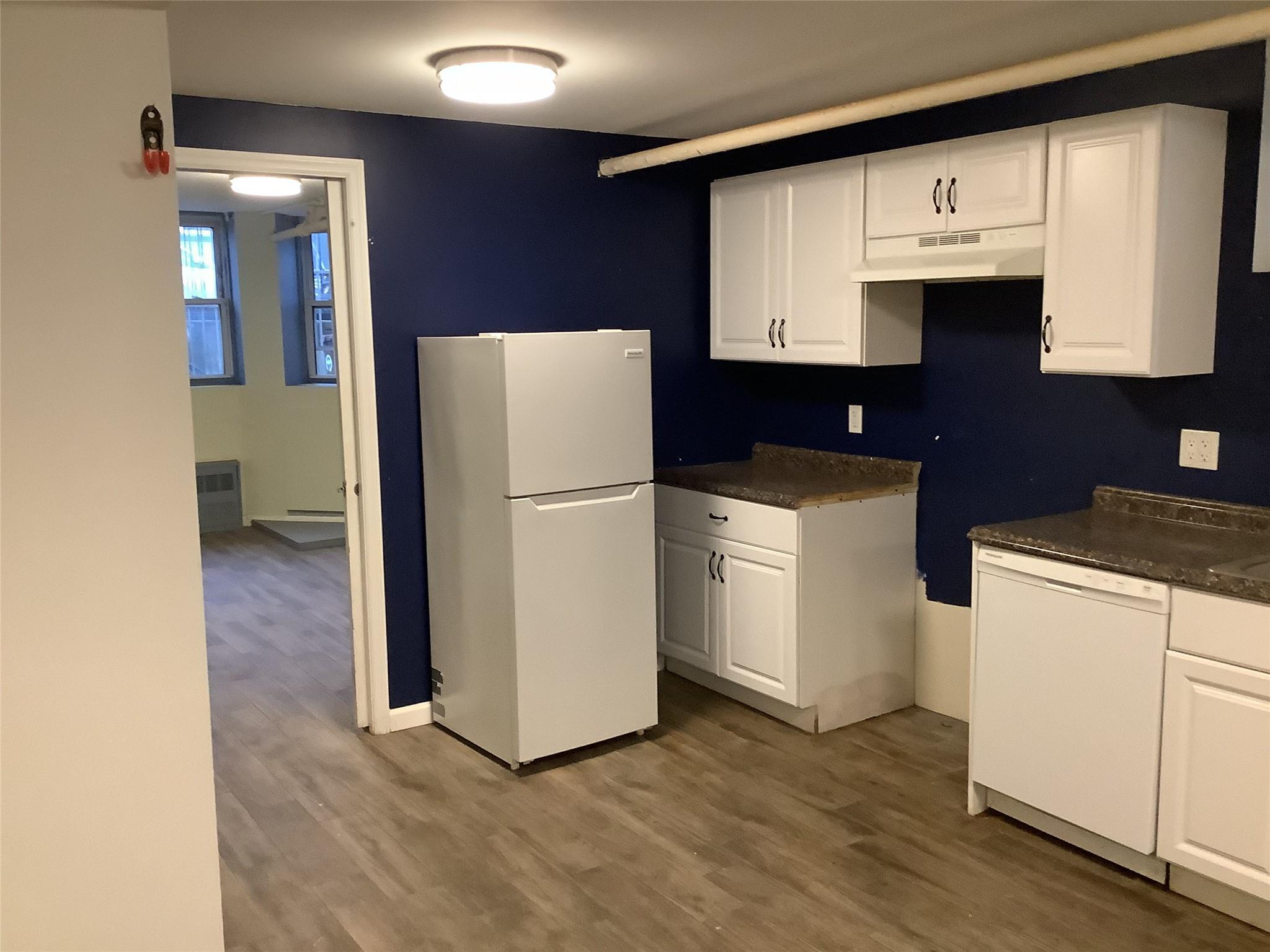 Single Family Bleecker  Queens, NY 11385, MLS-819596-23
