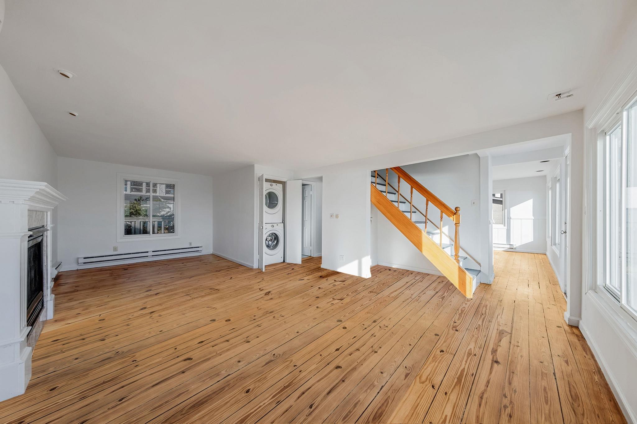 Single Family Oak Beach  Suffolk County, NY 11702, MLS-819597-13