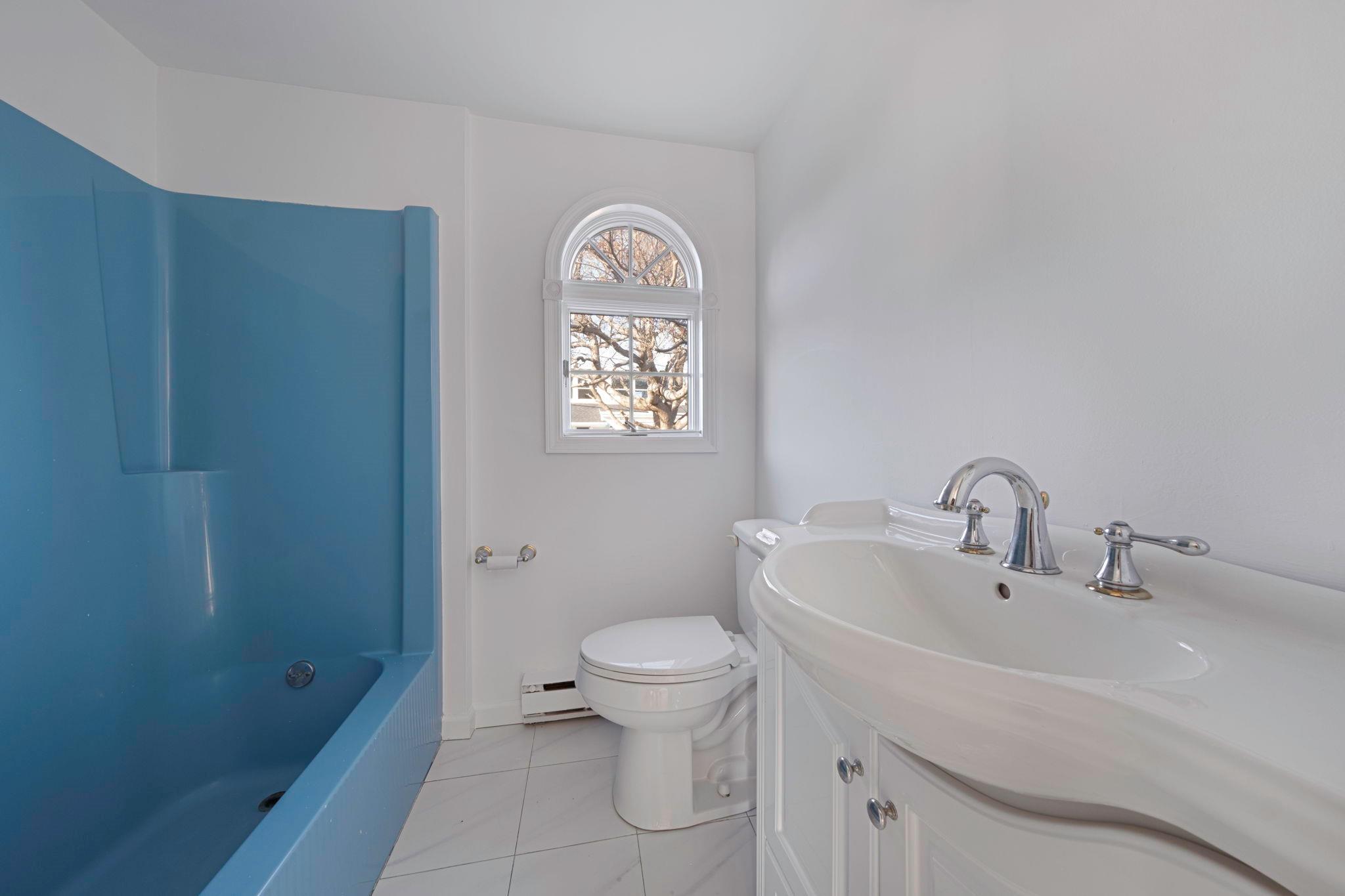Single Family Oak Beach  Suffolk County, NY 11702, MLS-819597-18
