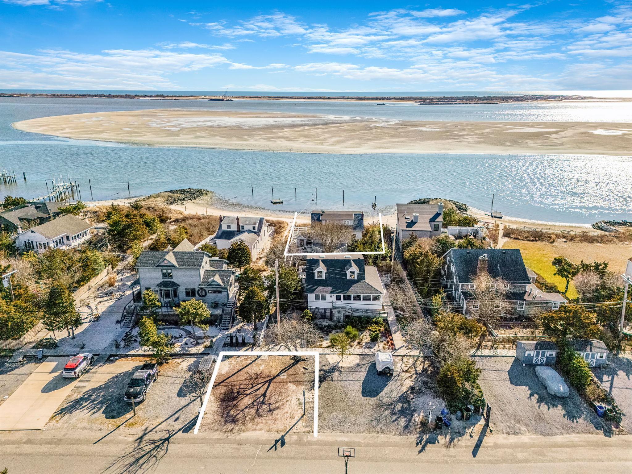 Single Family Oak Beach  Suffolk County, NY 11702, MLS-819597-27