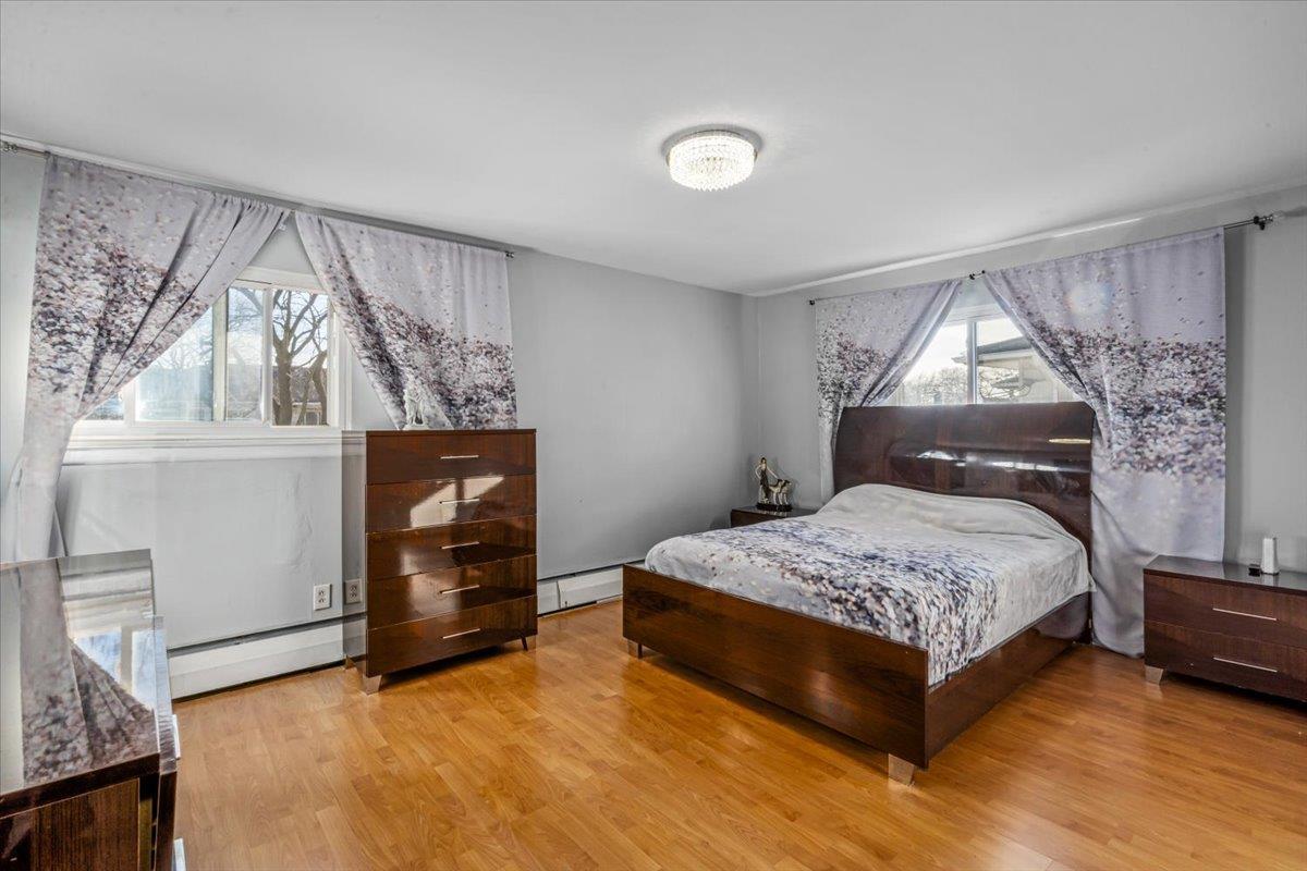 Single Family Caldwell  Nassau County, NY 11581, MLS-819621-13