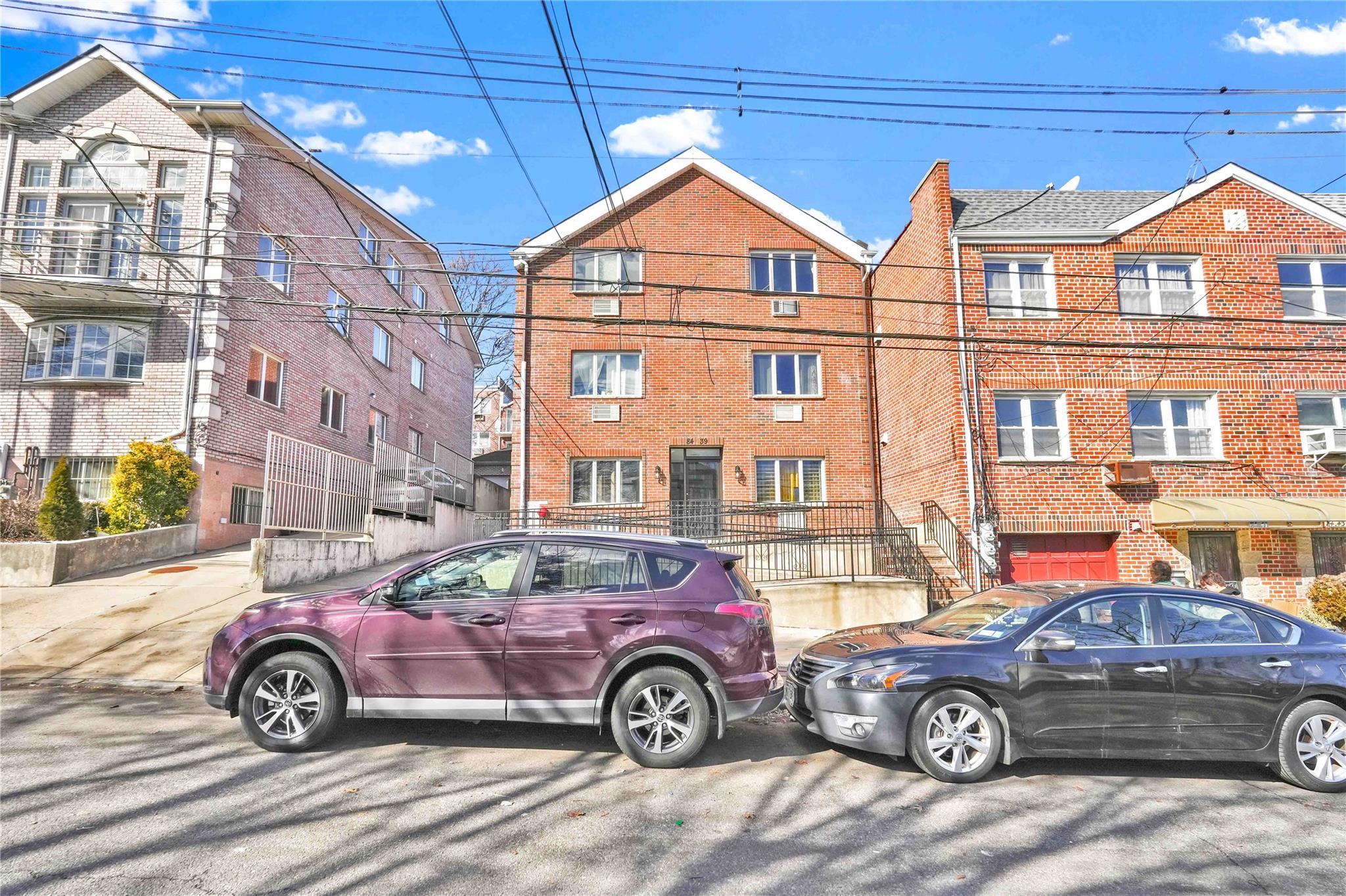 Single Family 60th Dr  Queens, NY 11379, MLS-819629-2
