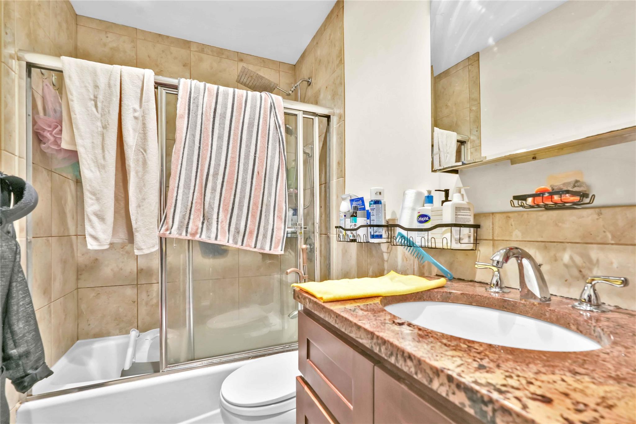 Single Family 60th Dr  Queens, NY 11379, MLS-819629-27