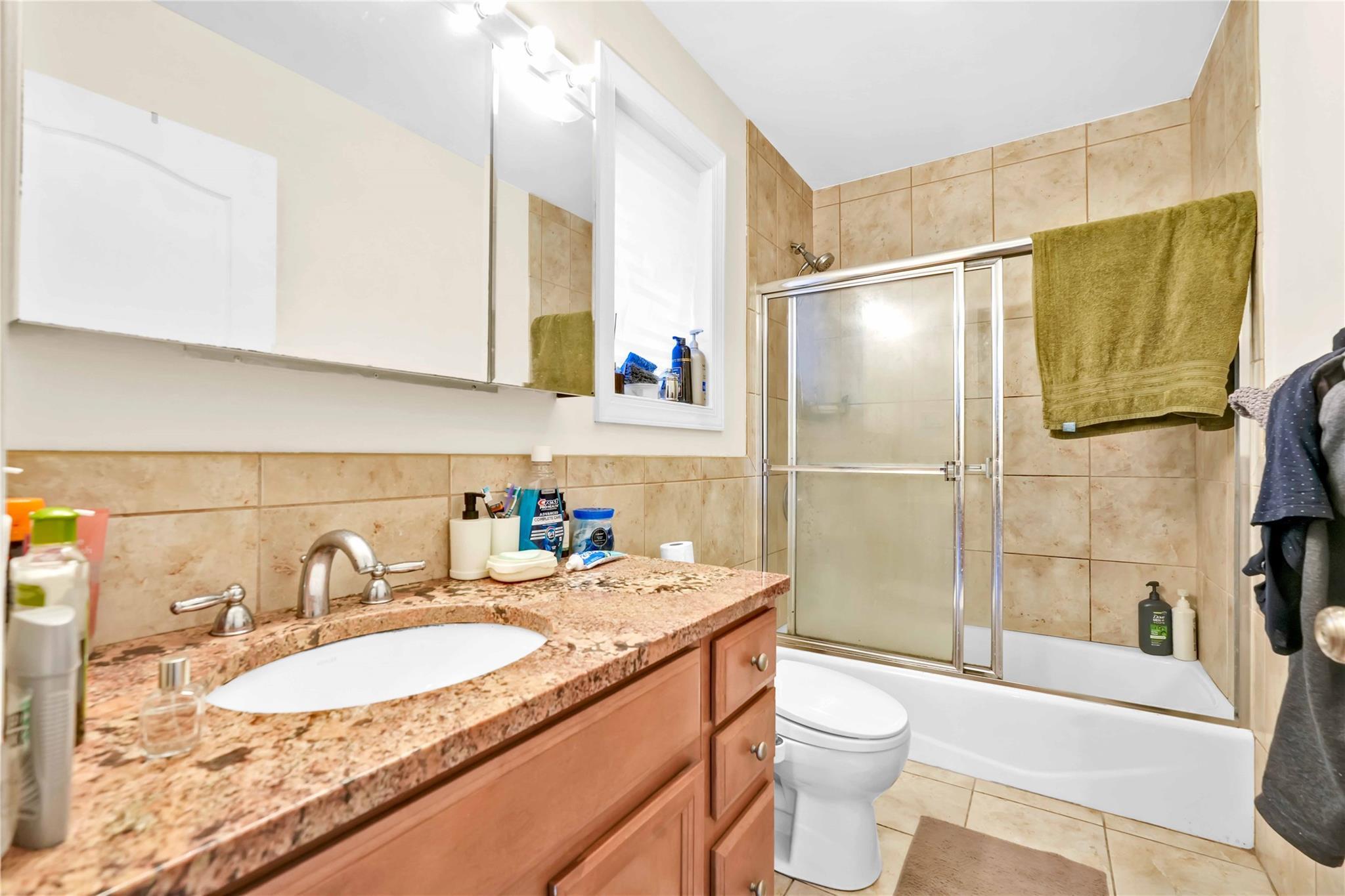 Single Family 60th Dr  Queens, NY 11379, MLS-819629-9