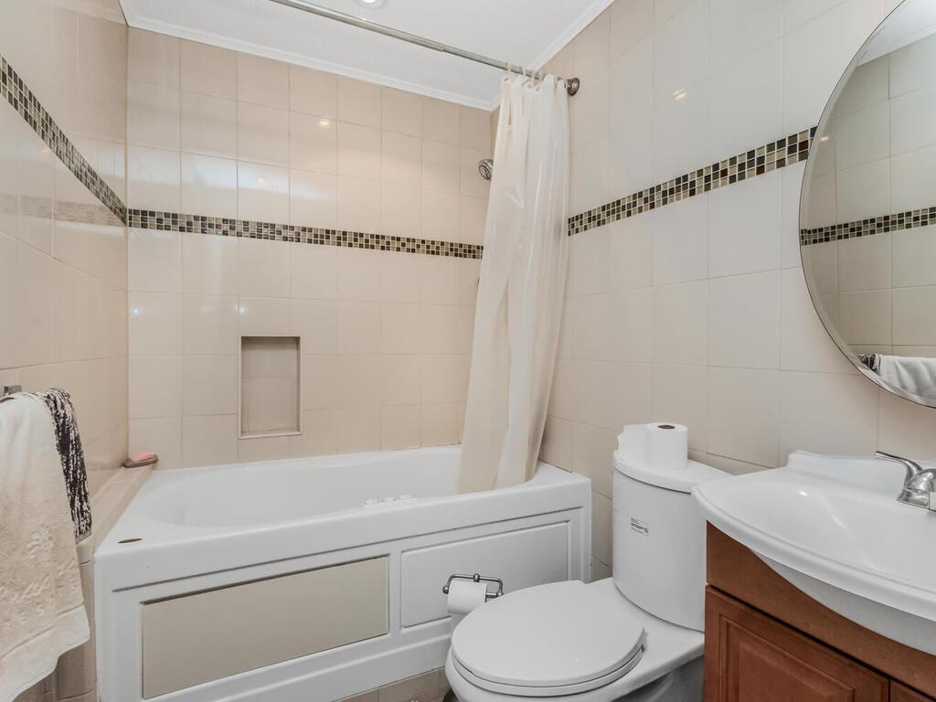 Apartment Fairfield  Bronx, NY 10463, MLS-819635-16