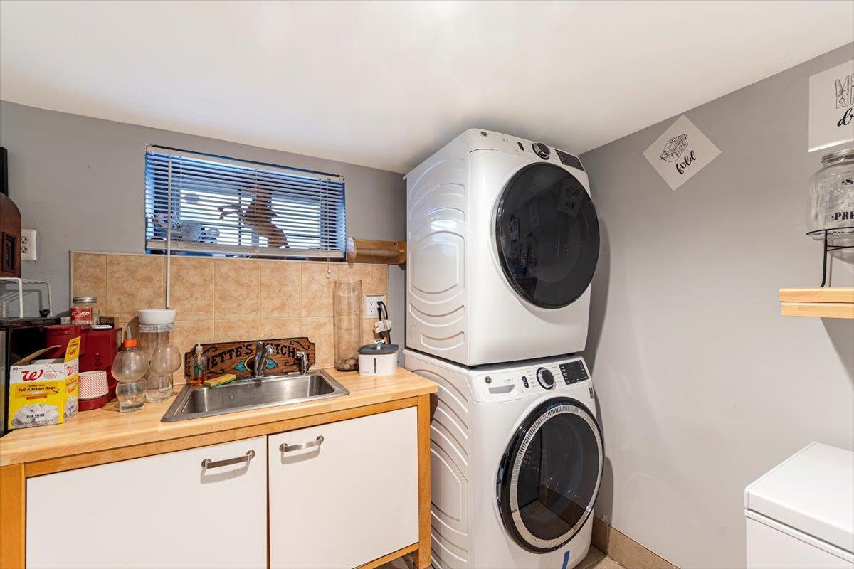 Single Family Havemeyer  Bronx, NY 10473, MLS-819695-25