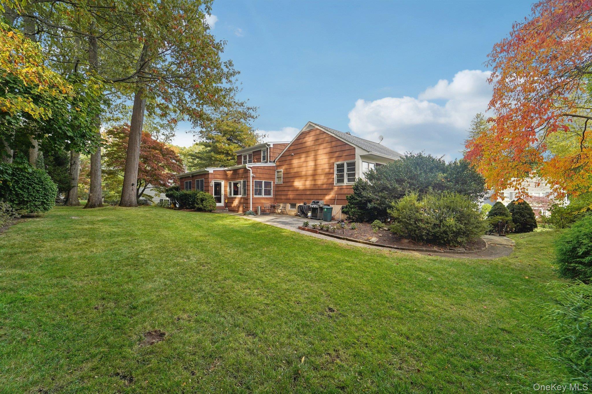 Single Family Pamela  Westchester County, NY 10804, MLS-819803-25