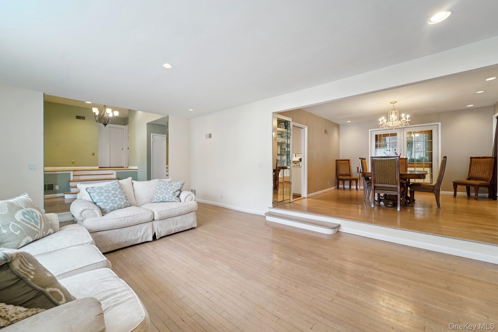 Single Family Pamela  Westchester County, NY 10804, MLS-819803-5