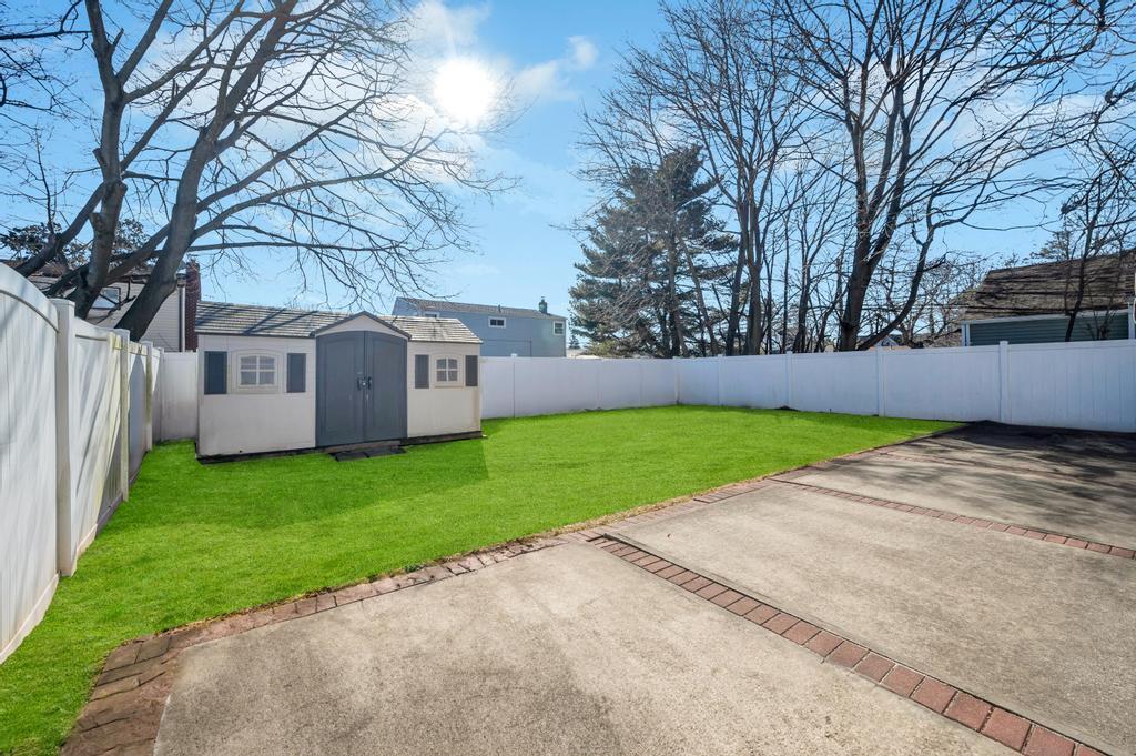 Single Family Frederick  Nassau County, NY 11575, MLS-819849-19