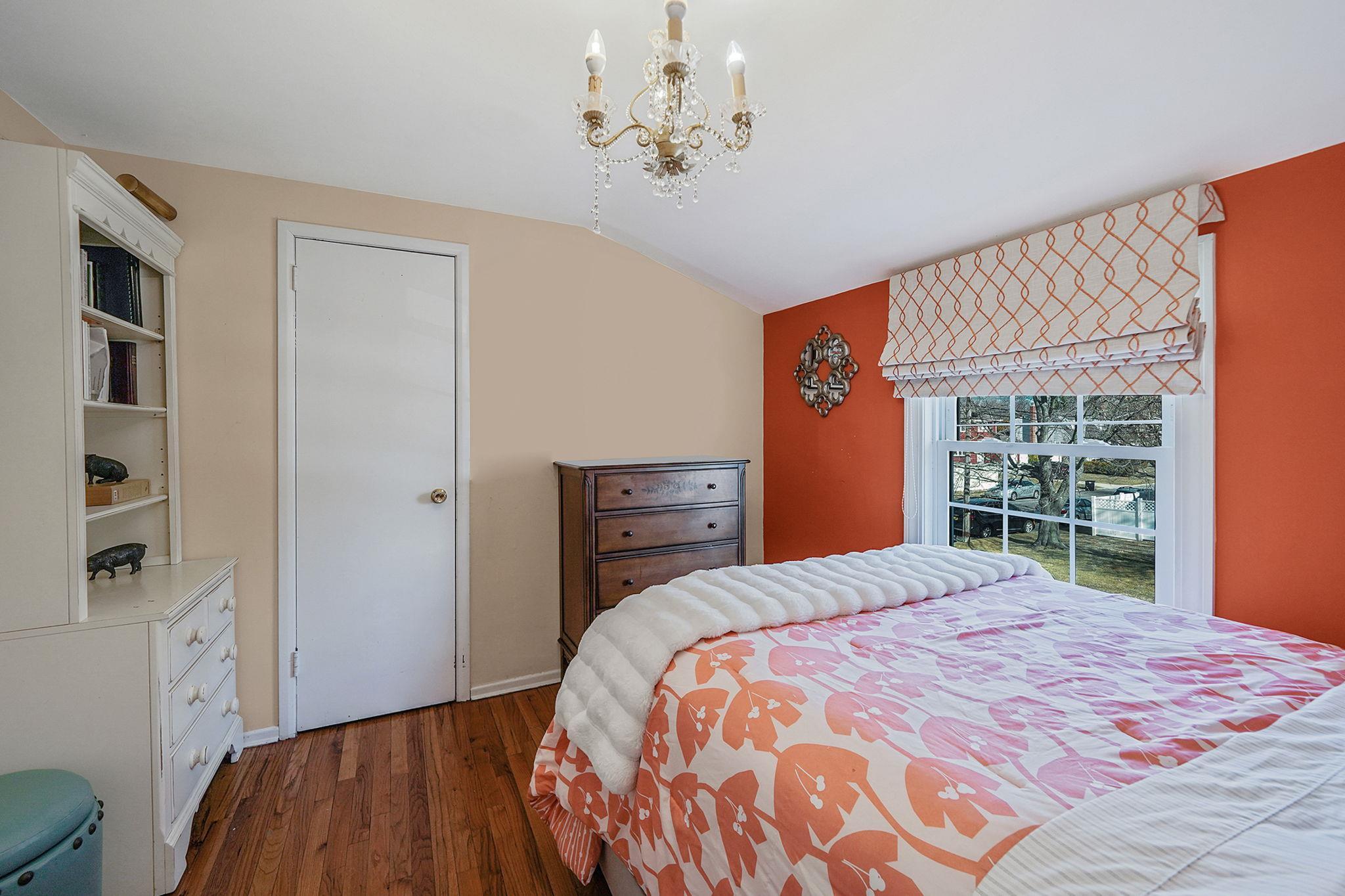 Single Family Lincoln  Suffolk County, NY 11717, MLS-819852-24