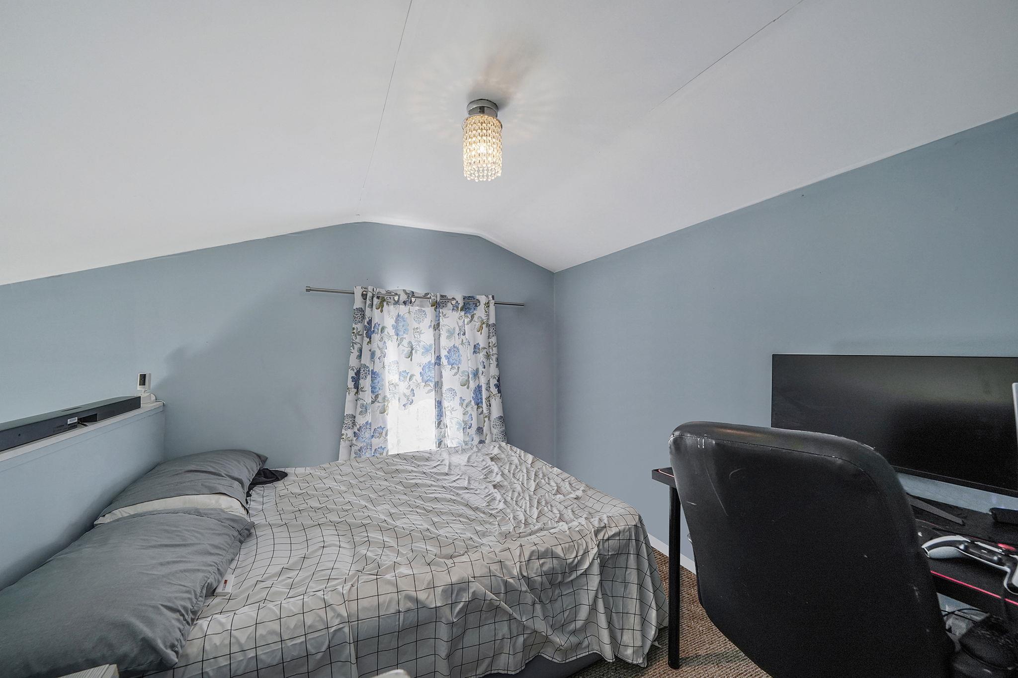 Single Family Lincoln  Suffolk County, NY 11717, MLS-819852-40