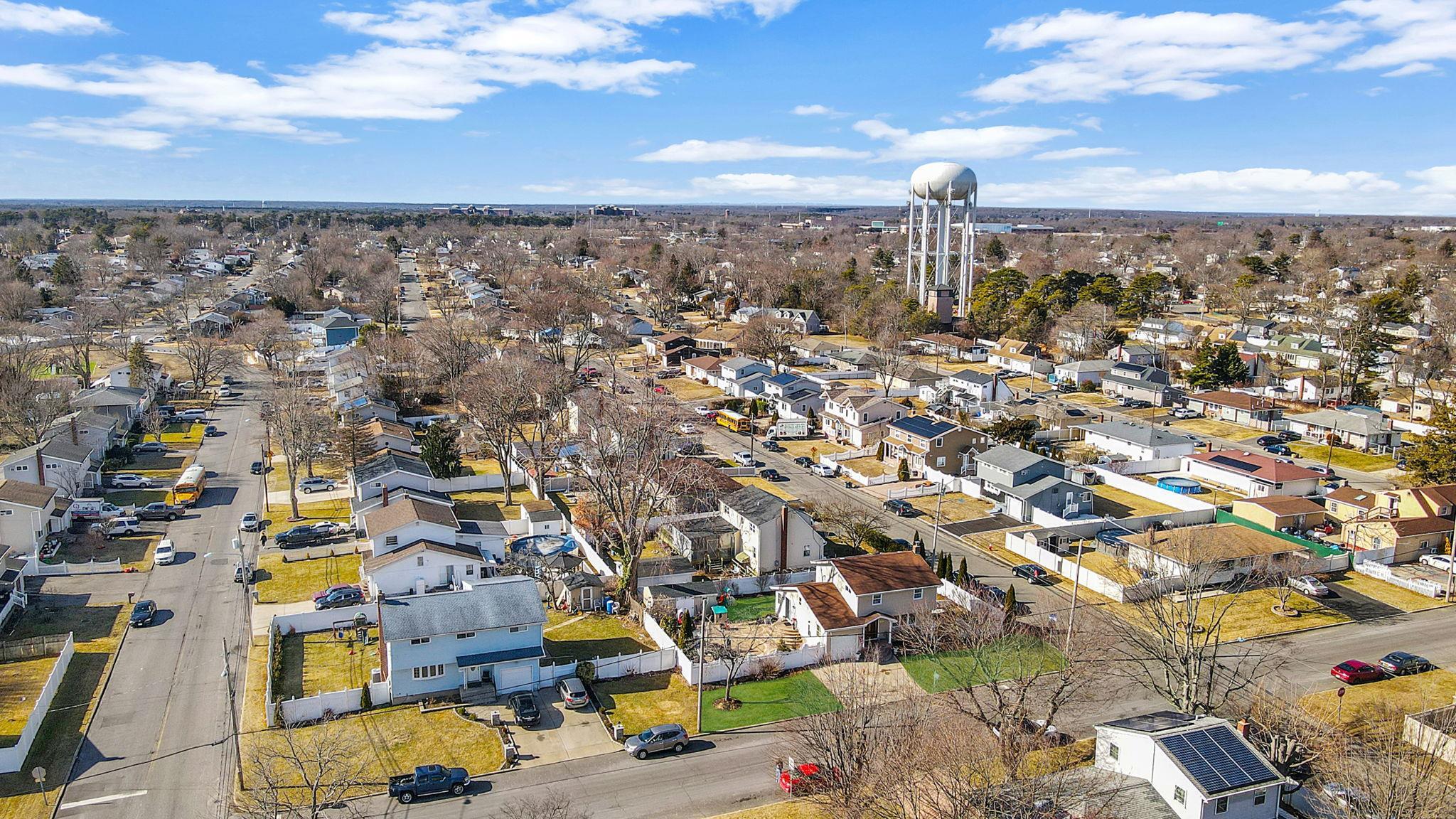 Single Family Lincoln  Suffolk County, NY 11717, MLS-819852-7
