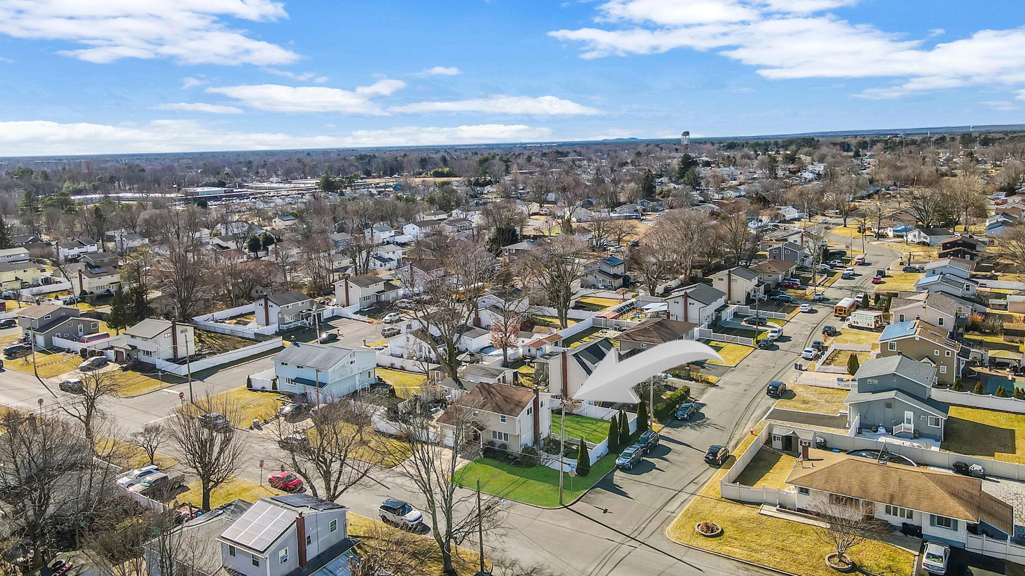 Single Family Lincoln  Suffolk County, NY 11717, MLS-819852-8