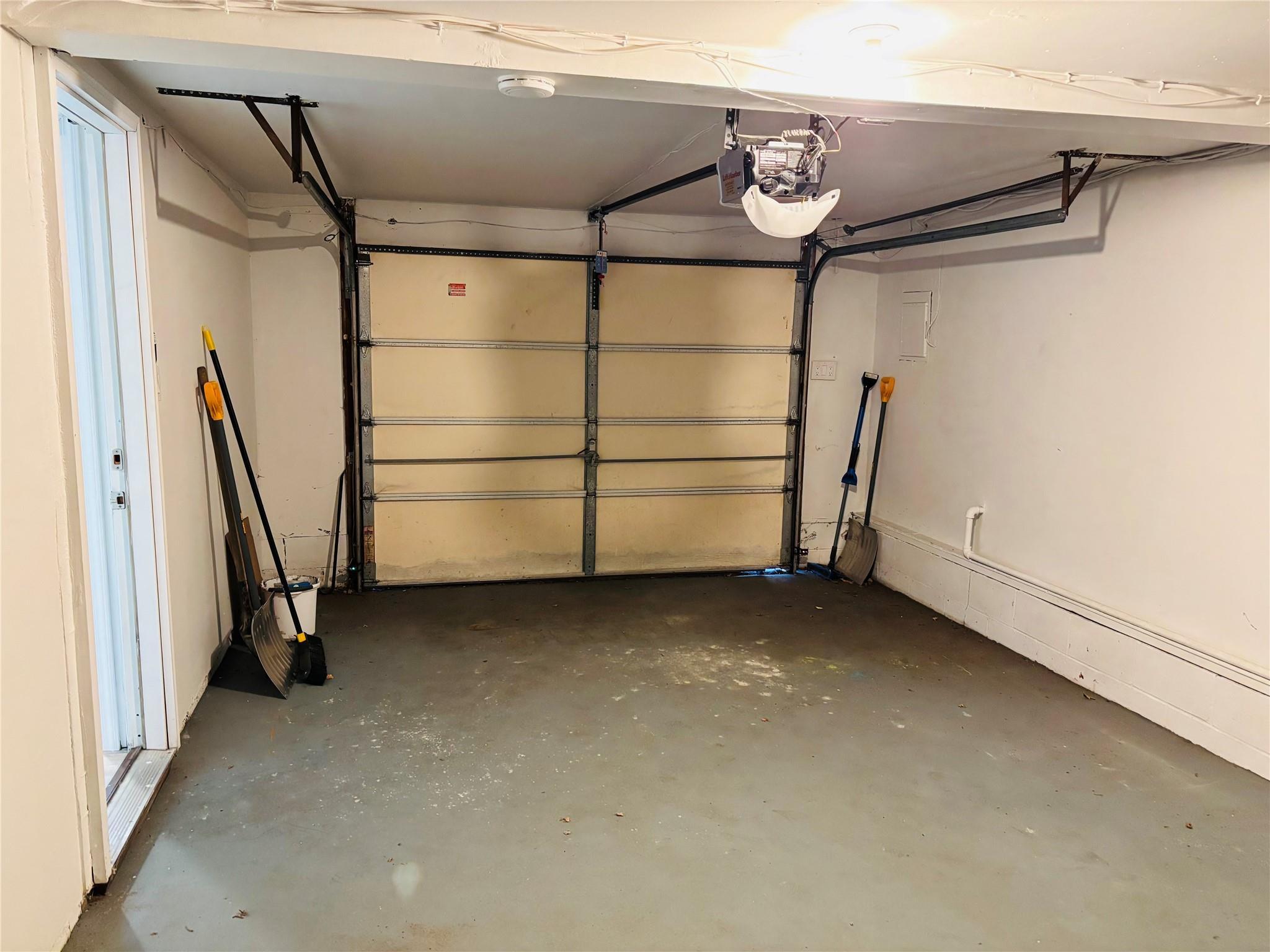Single Family Bell  Nassau County, NY 11709, MLS-819900-30