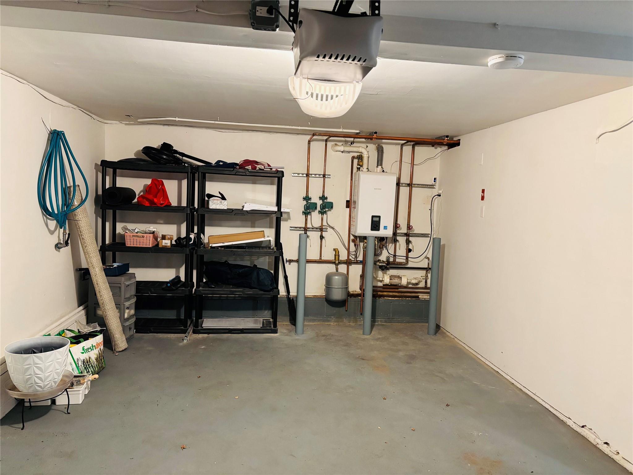 Single Family Bell  Nassau County, NY 11709, MLS-819900-31