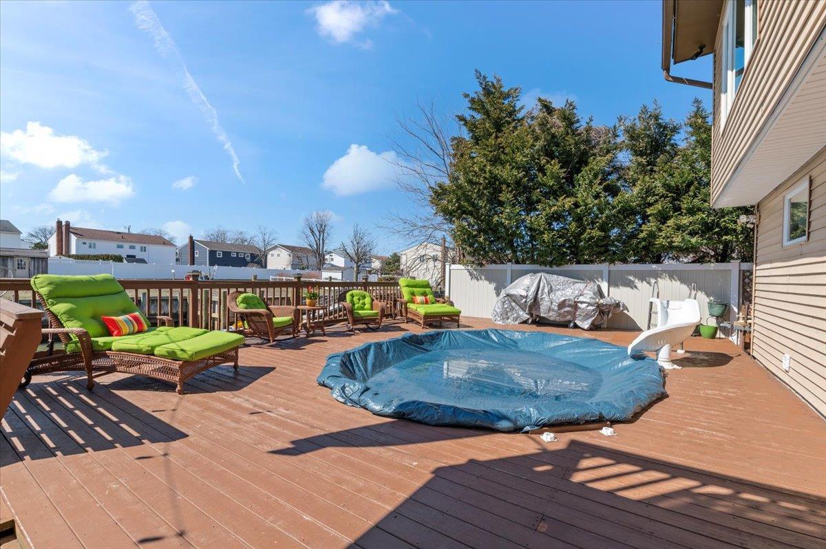 Single Family Parkway  Nassau County, NY 11510, MLS-819908-30