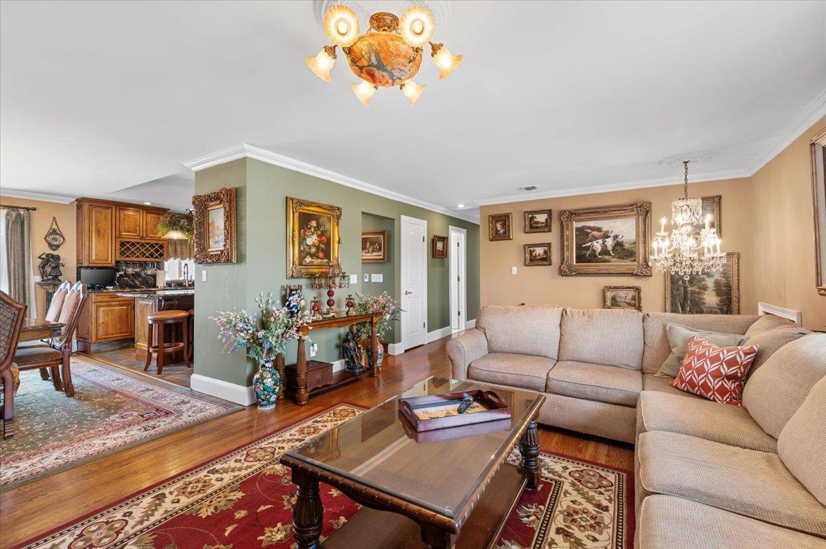 Single Family Parkway  Nassau County, NY 11510, MLS-819908-6