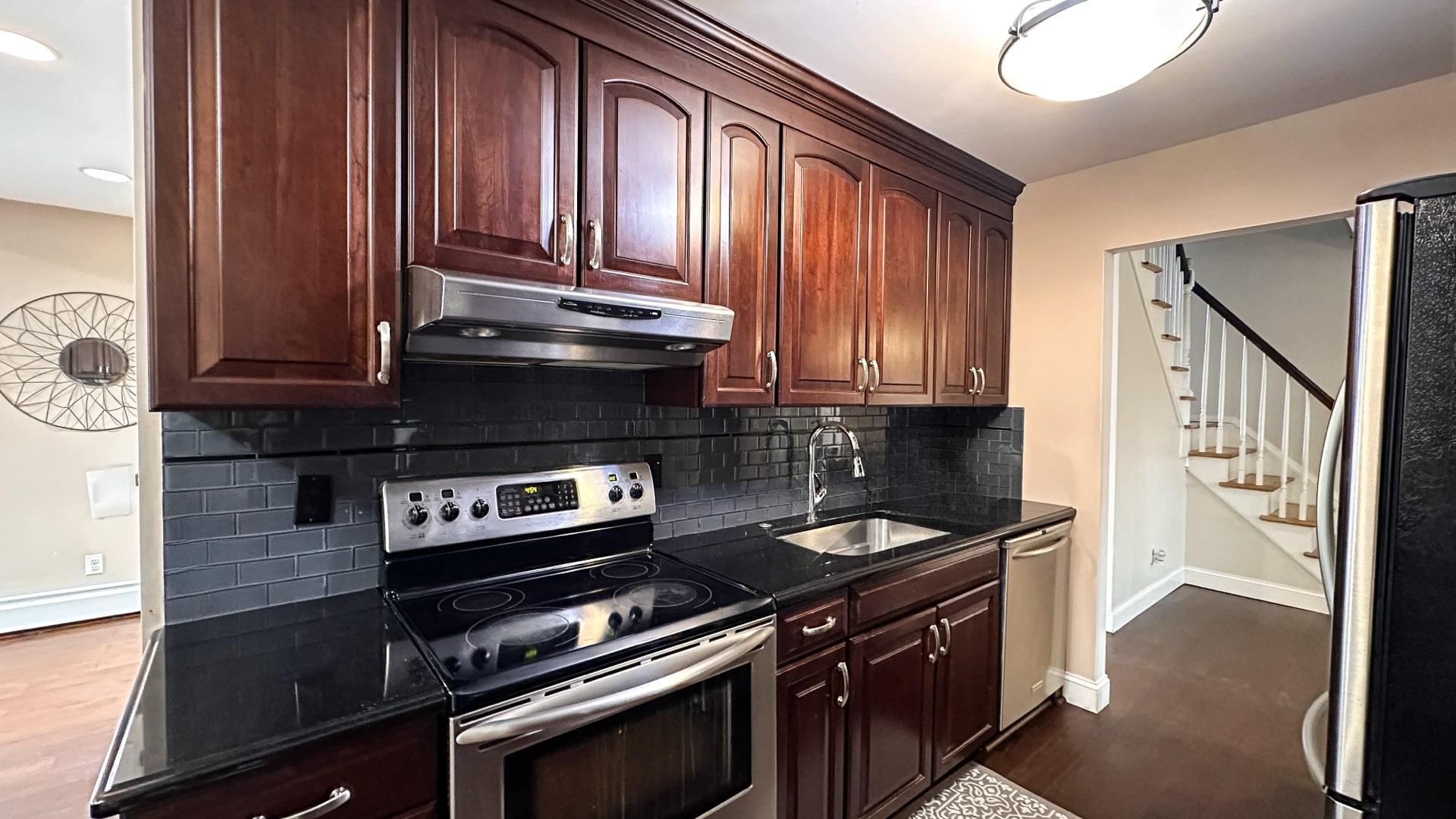 Single Family Melville  Nassau County, NY 11735, MLS-819967-10
