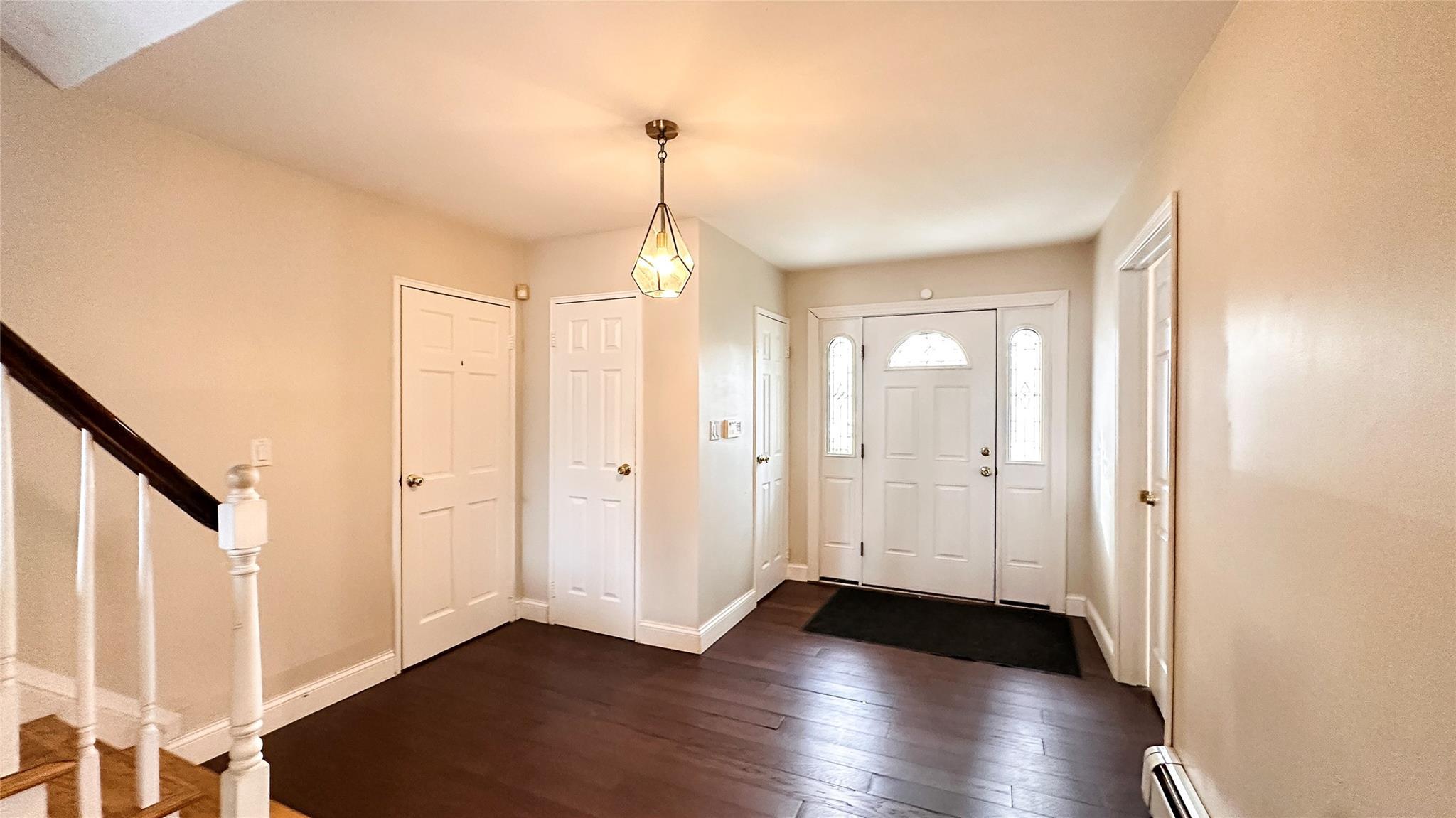 Single Family Melville  Nassau County, NY 11735, MLS-819967-6