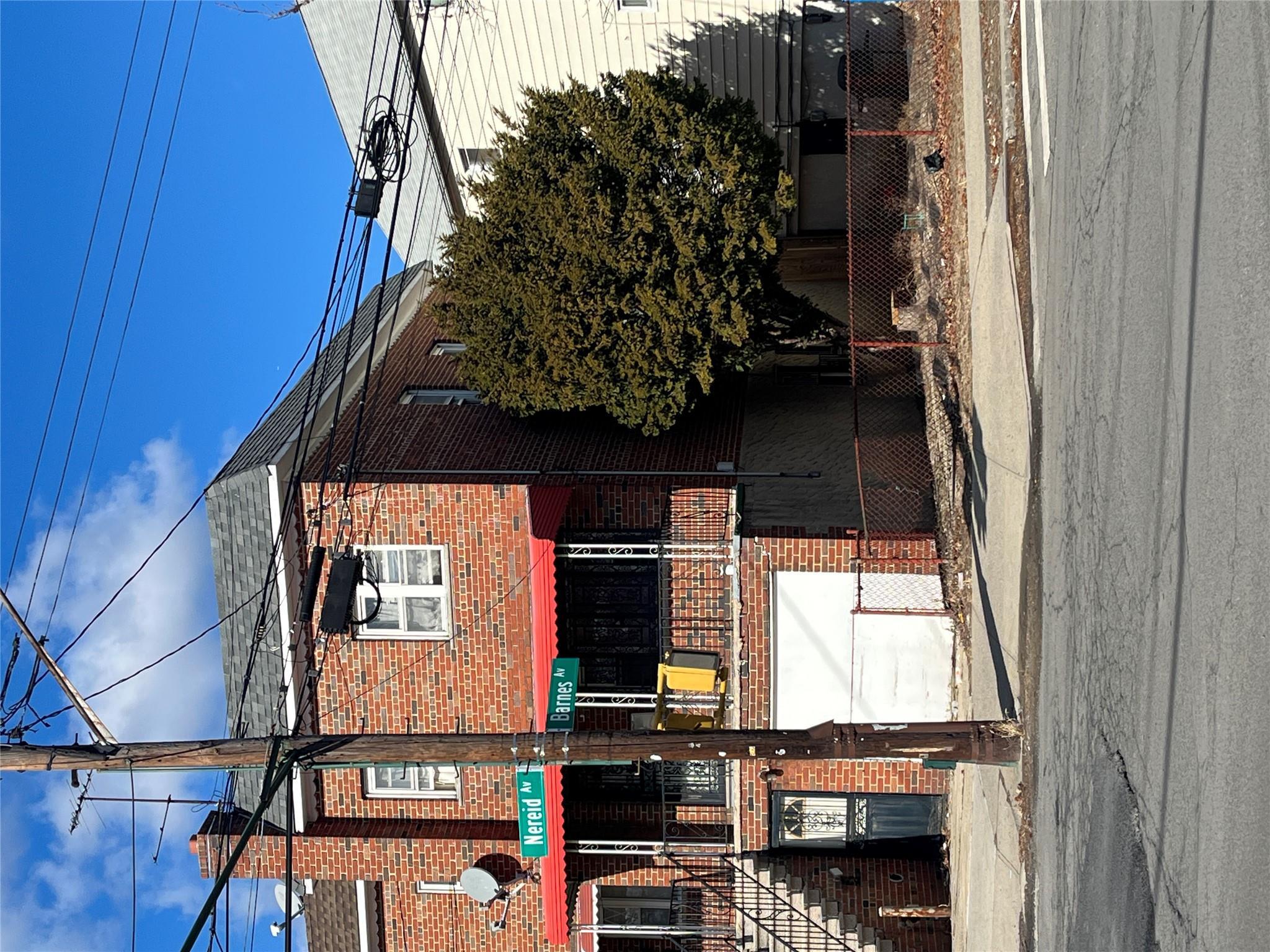 Single Family Nereid  Bronx, NY 10466, MLS-819991-2